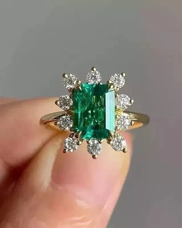 3.75Ct Art Deco Lab Created Green Emerald & Diamond Engagement 925 Silver Ring