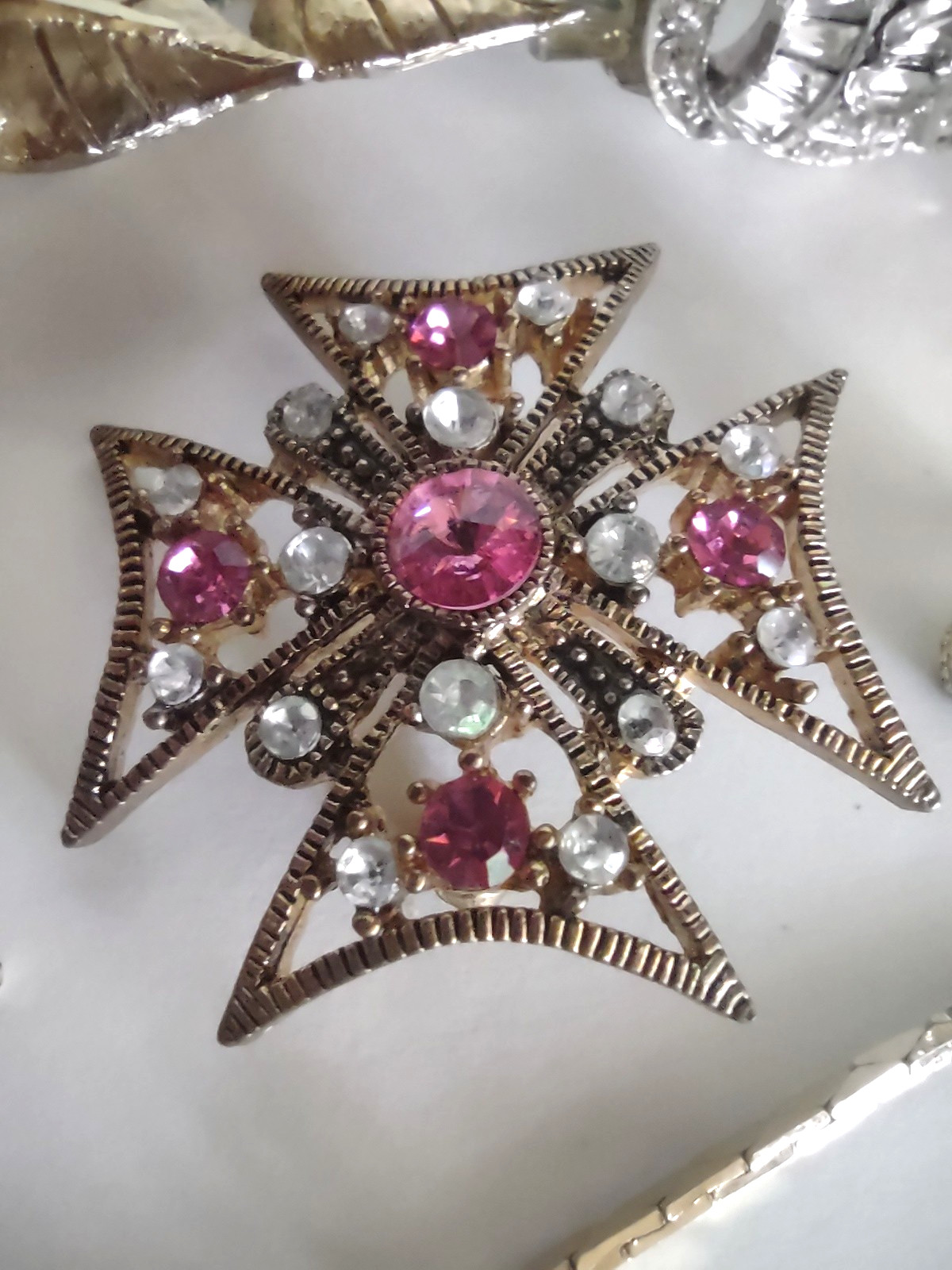 Costume Jewelry Lot Many Signed Kremenz Sancrest Dorsons BSK Monet Park Lane +