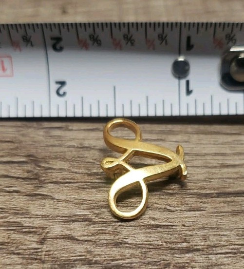 Vintage Avon Seller’s Award Pins From The 1970’s Lot Of 3 Assorted Pre-owned