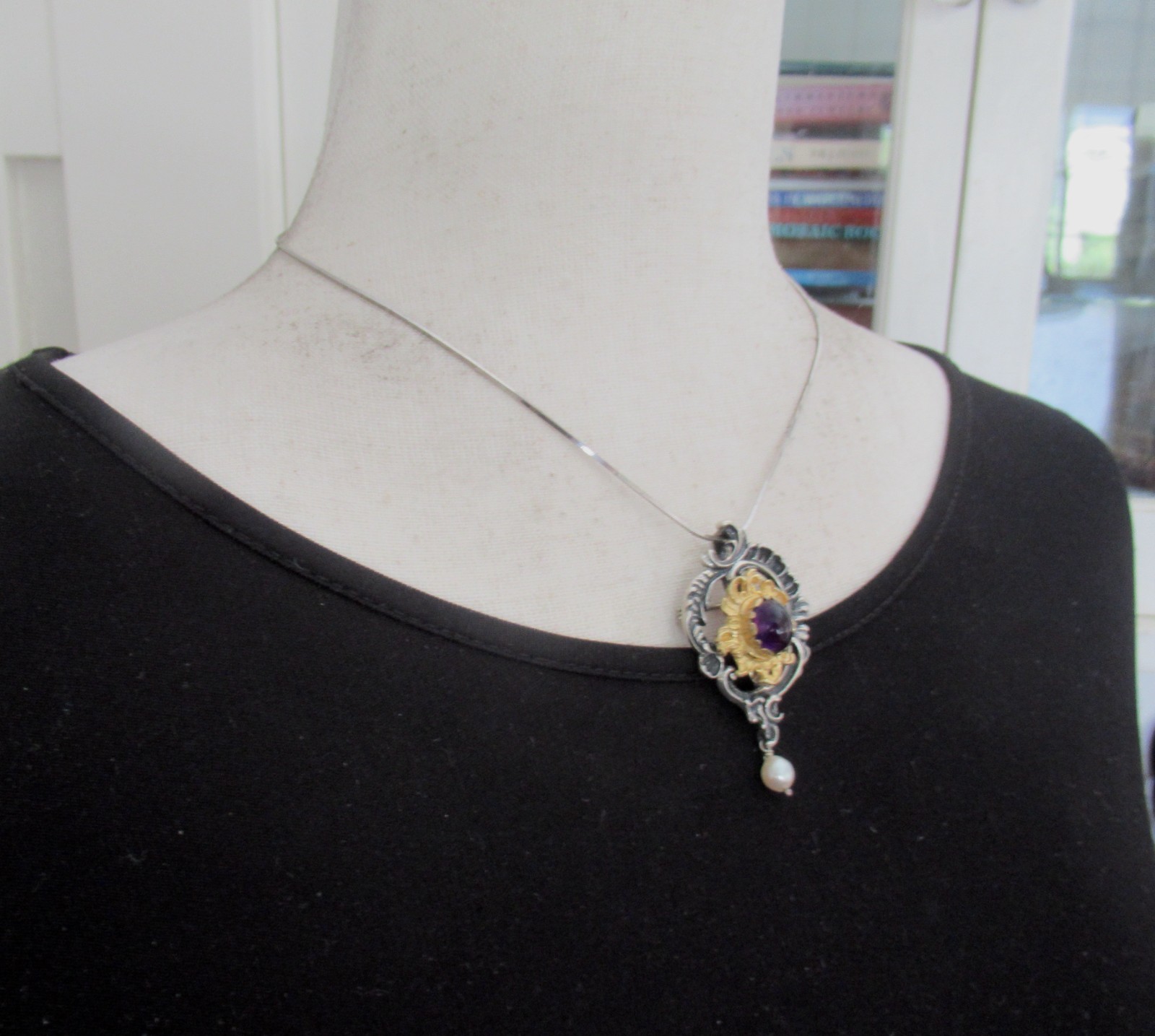 VINTAGE EUROPE 835 STERLING & GOLD PENDANT NECKLACE 2.10 INCHES AMETHYST & PEARL