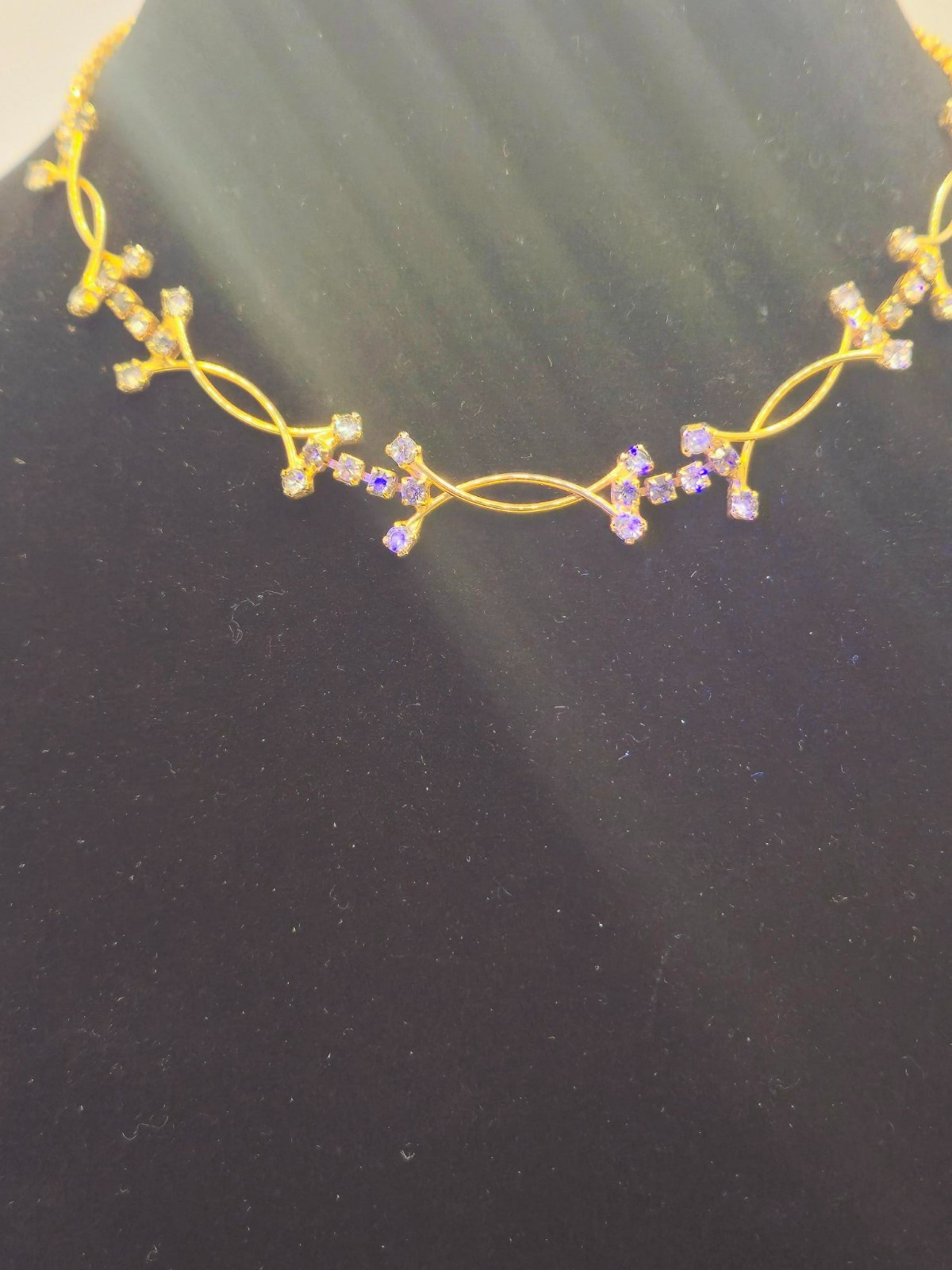 Vintage Rhinestone Choker Necklace Wavy Botanical Vine Hook Clasp
