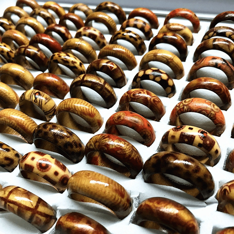 50pcs Mixed Styles Finger Rings Men Women Fashion Natural Wooden Rings Party