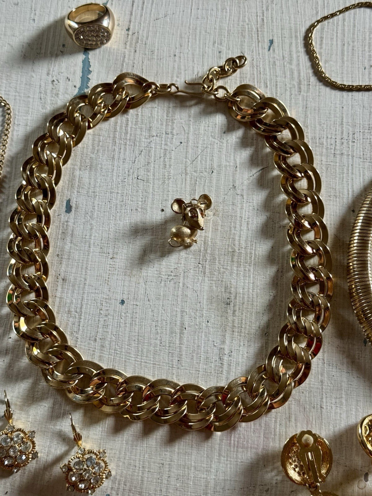 Vintage To Now Gold Tone Costume Mixed Unbranded/ Branded Jewelry Lot 9 Pieces