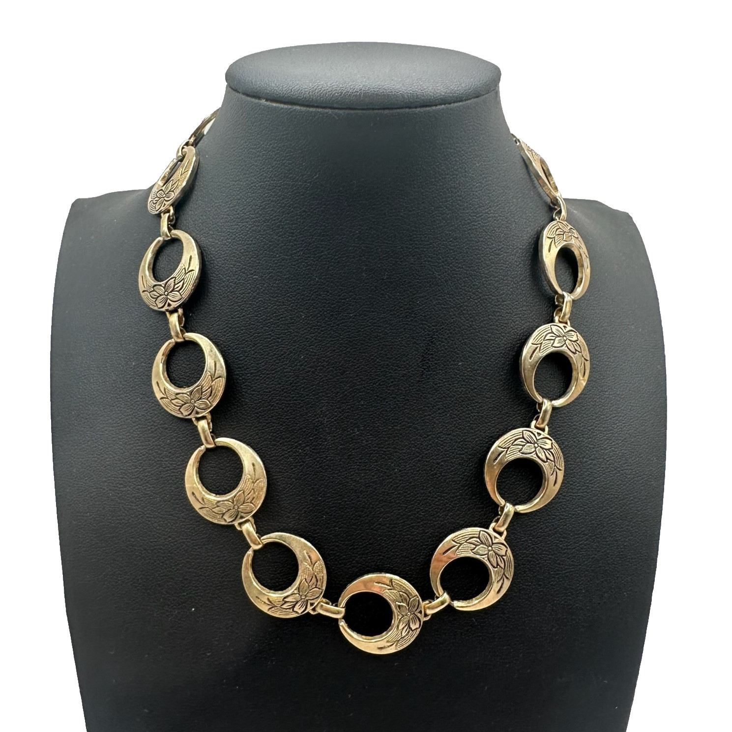 Vintage Open Circle Chain Choker Necklace Pamar Textured Link Gold Tone 13″ Boho