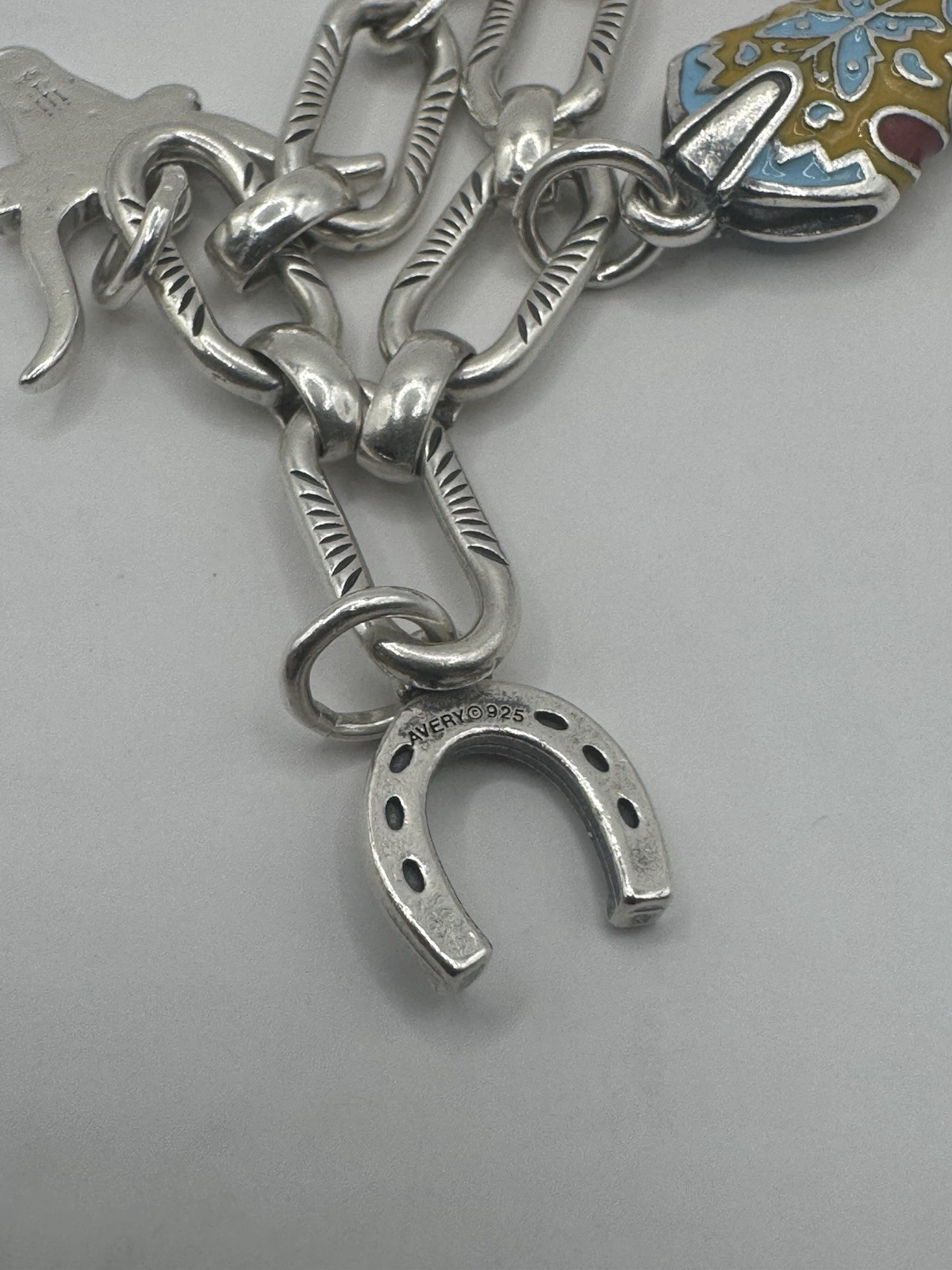 James Avery 7” Ornate Link Charm Bracelet with 8 Charms – 🤠 Western Flare!