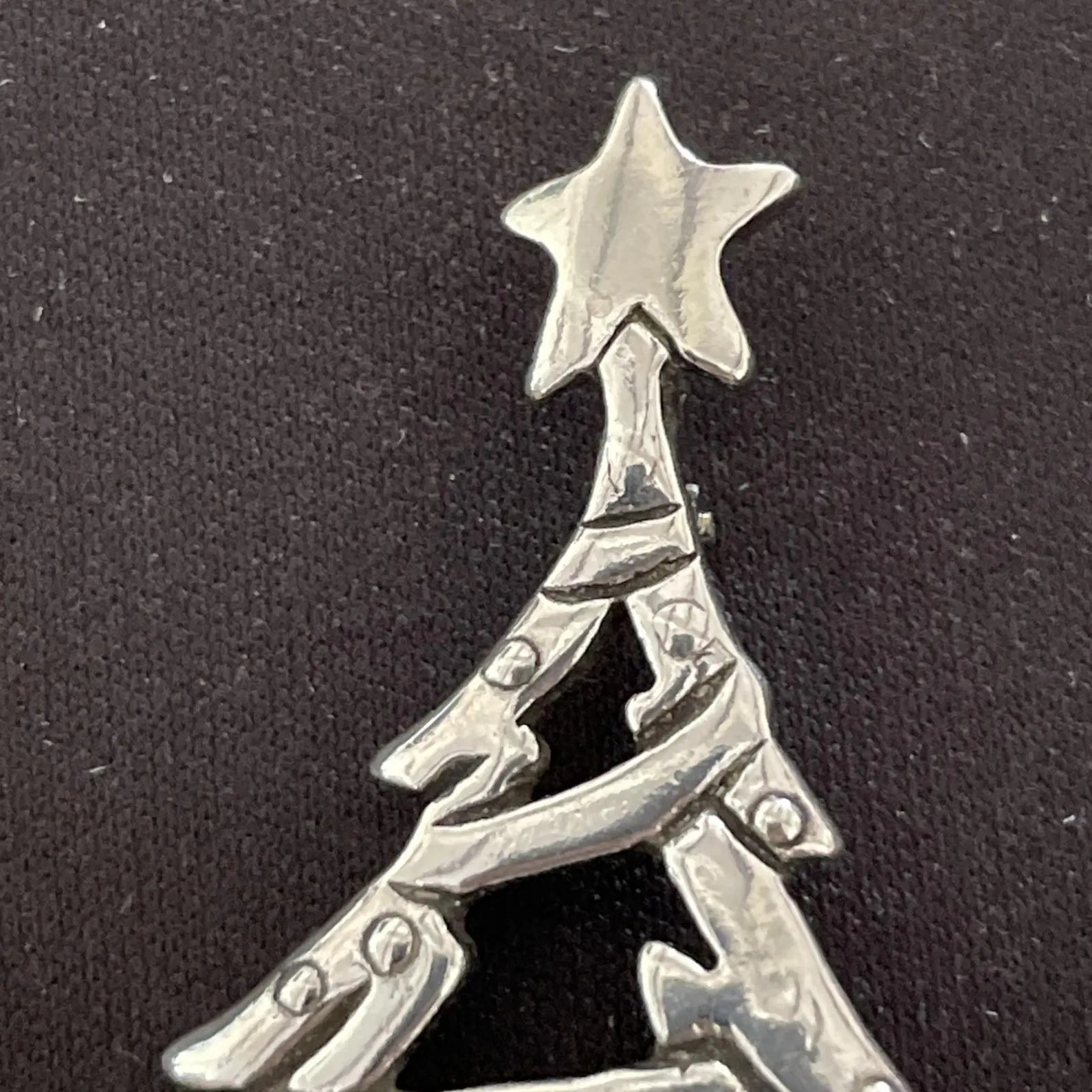 Sterling Silver Christmas Tree Brooch Pin 2″
