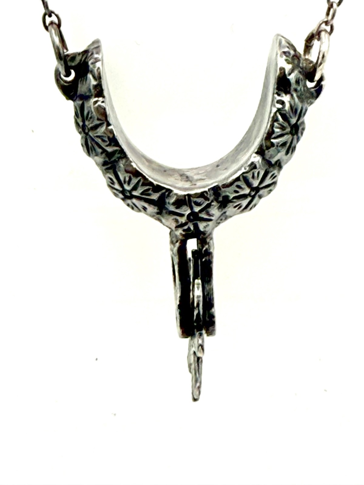Vintage spinning rowel Western spur pendant necklace 28″Sterling fancy engraving