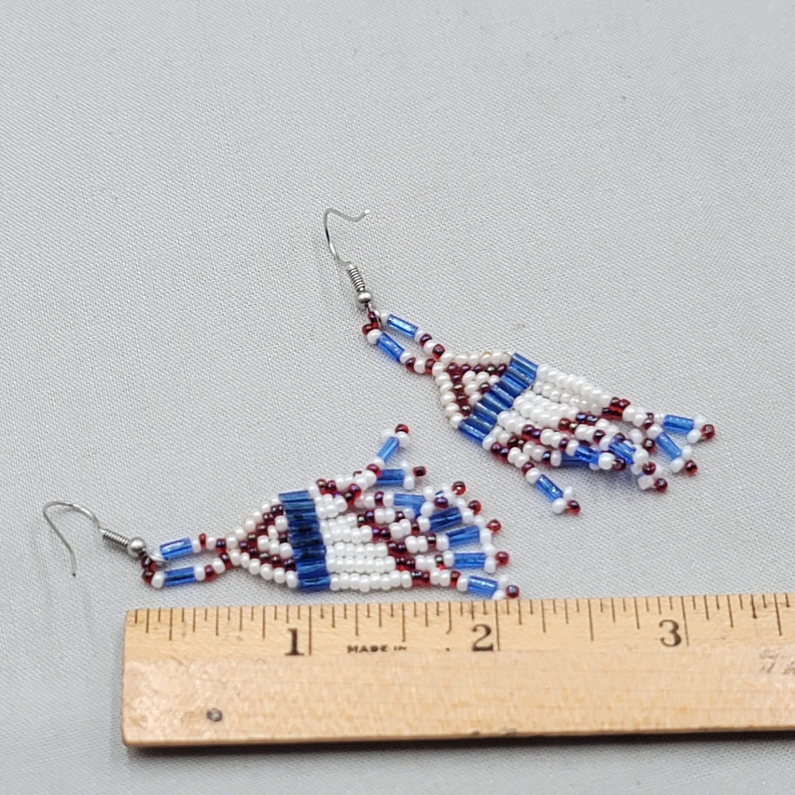 Vintage Red White Blue Beaded Pierced Earrings Silver tone Dangle 2″