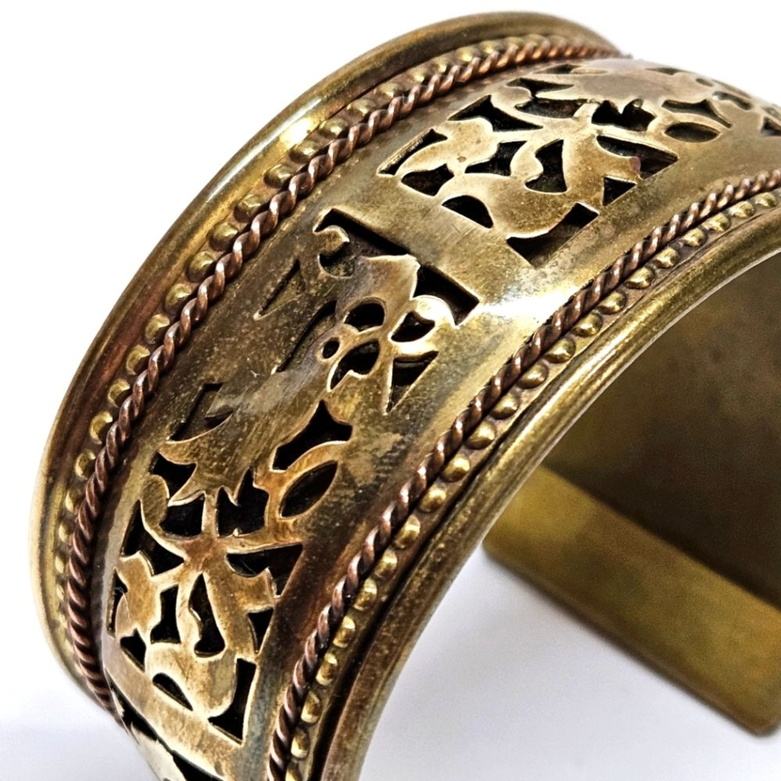 VINTAGE Pierced Metal Filigree Cuff Bracelet Made in India