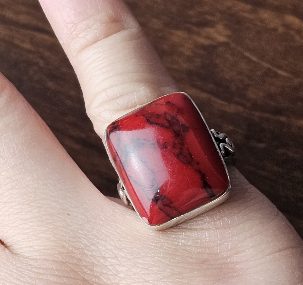 Vintage 925 Sterling Silver Red Jasper Statement Ring Size 7 – 7.13g