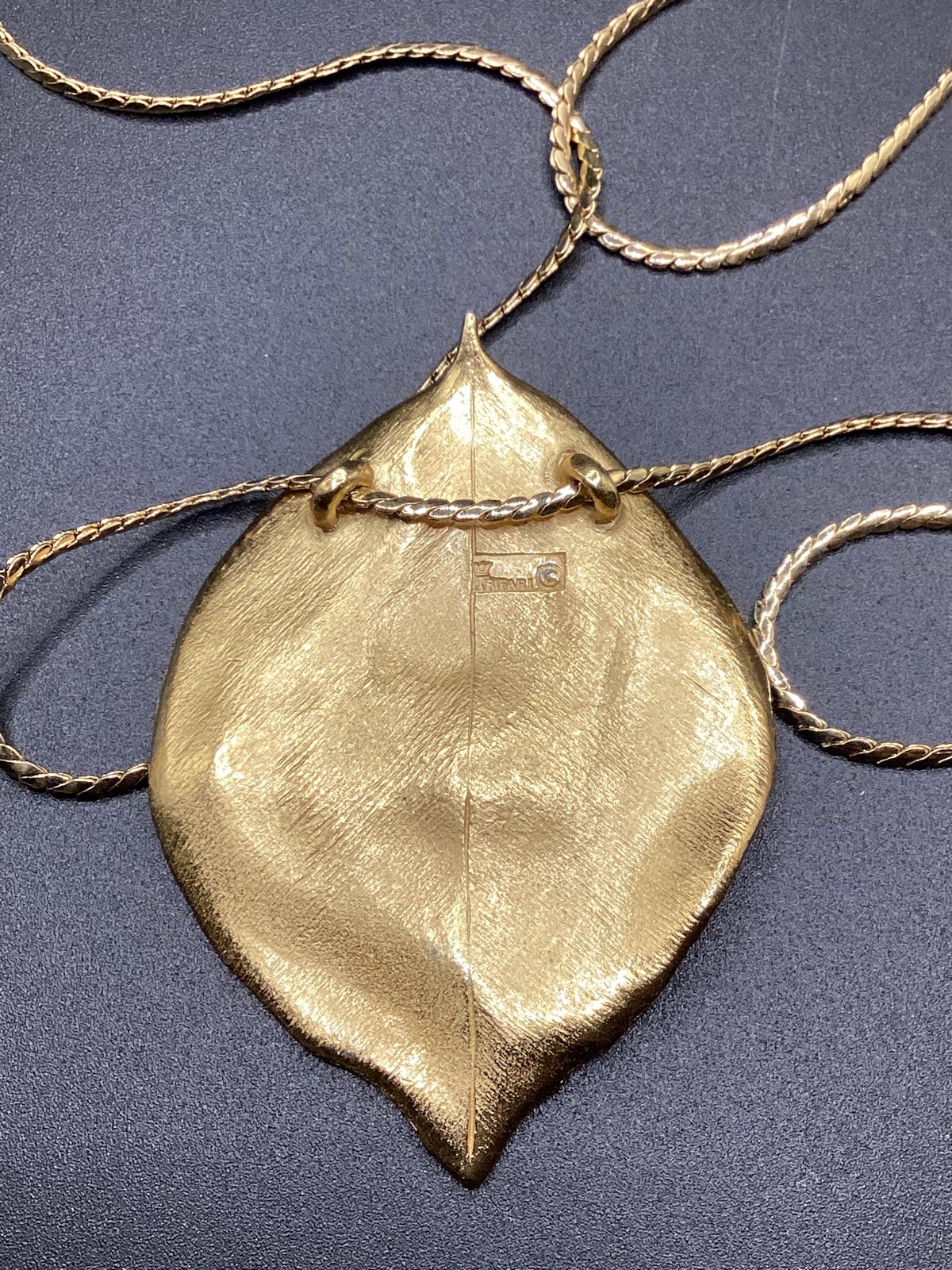 Vintage Crown Trifari Gold Leaf Necklace clean very good shape