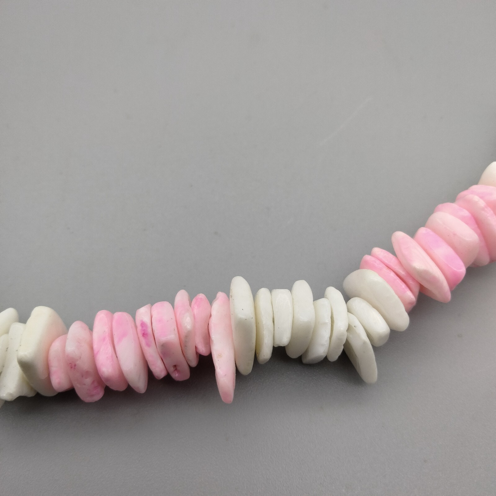 MermaidCore Mermaid Puka Pink Shell Chips Statement Necklace 16″ VTG Beach Surf