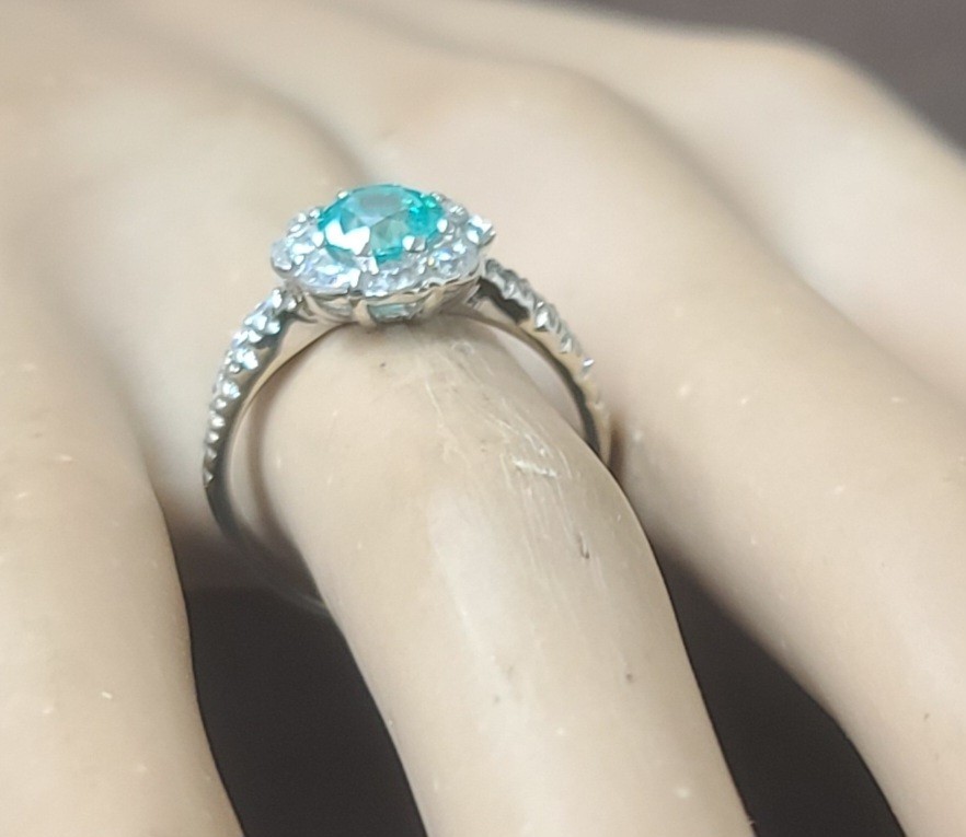 Vintage 14k White Gold Engagement Ring 1.32CT. Blue Neon Tourmaline Round Cut