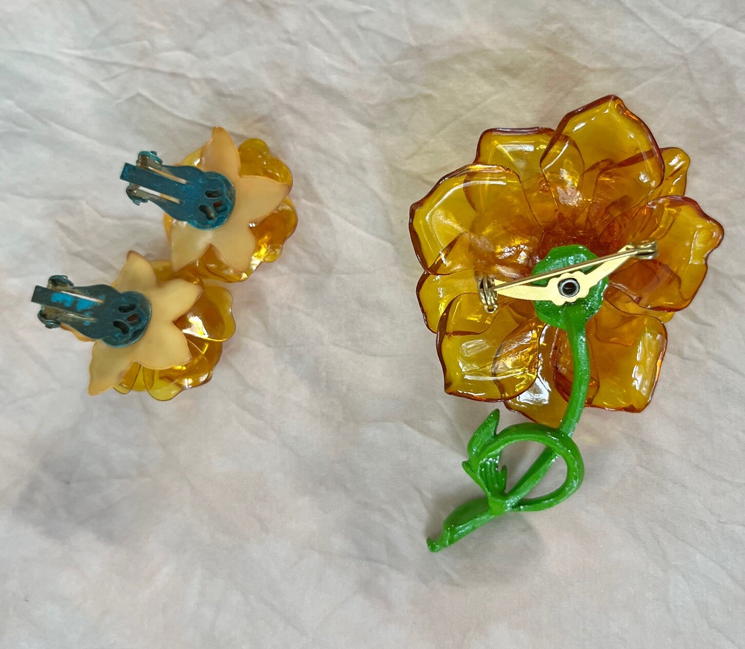 Vintage Flower Brooch Earring Lot Lucite Cellulose Acetate Plastic Yellow Roses