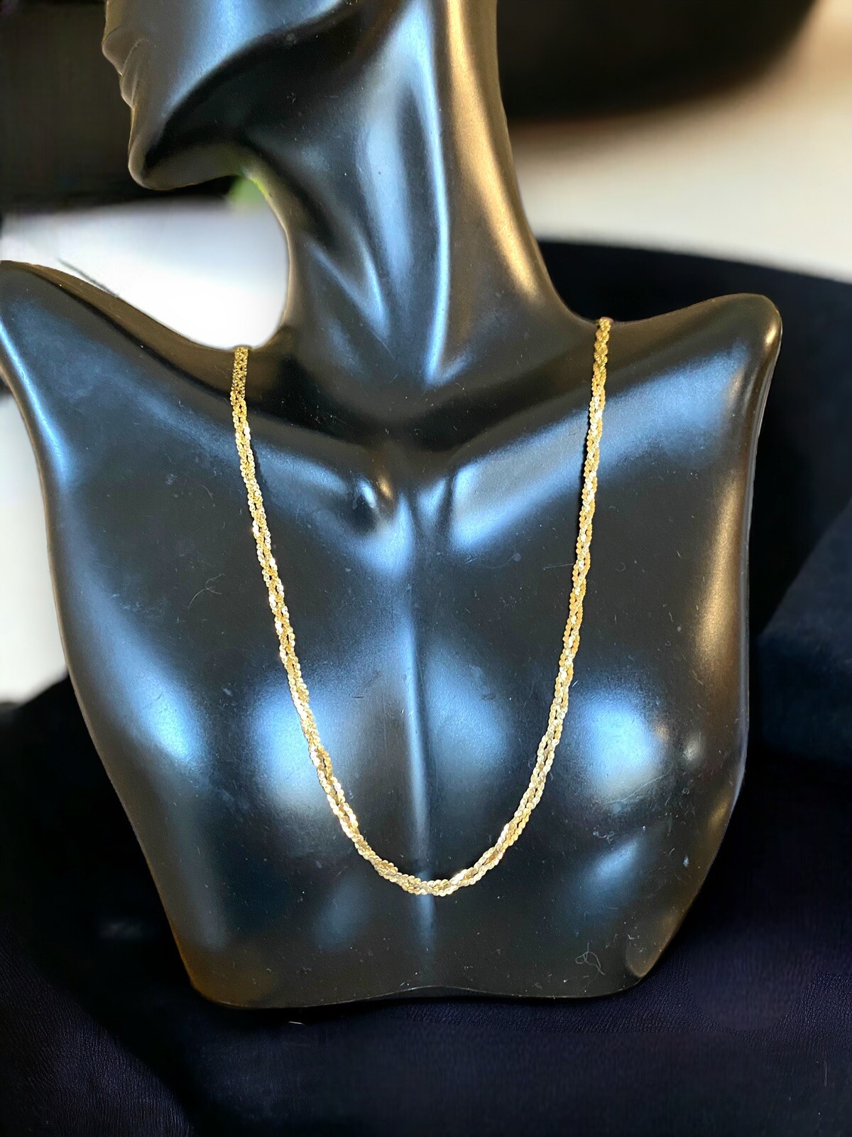 Vintage 14K Solid Italian Gold 17.75” 3mm Braided Necklace 6.4 grams!