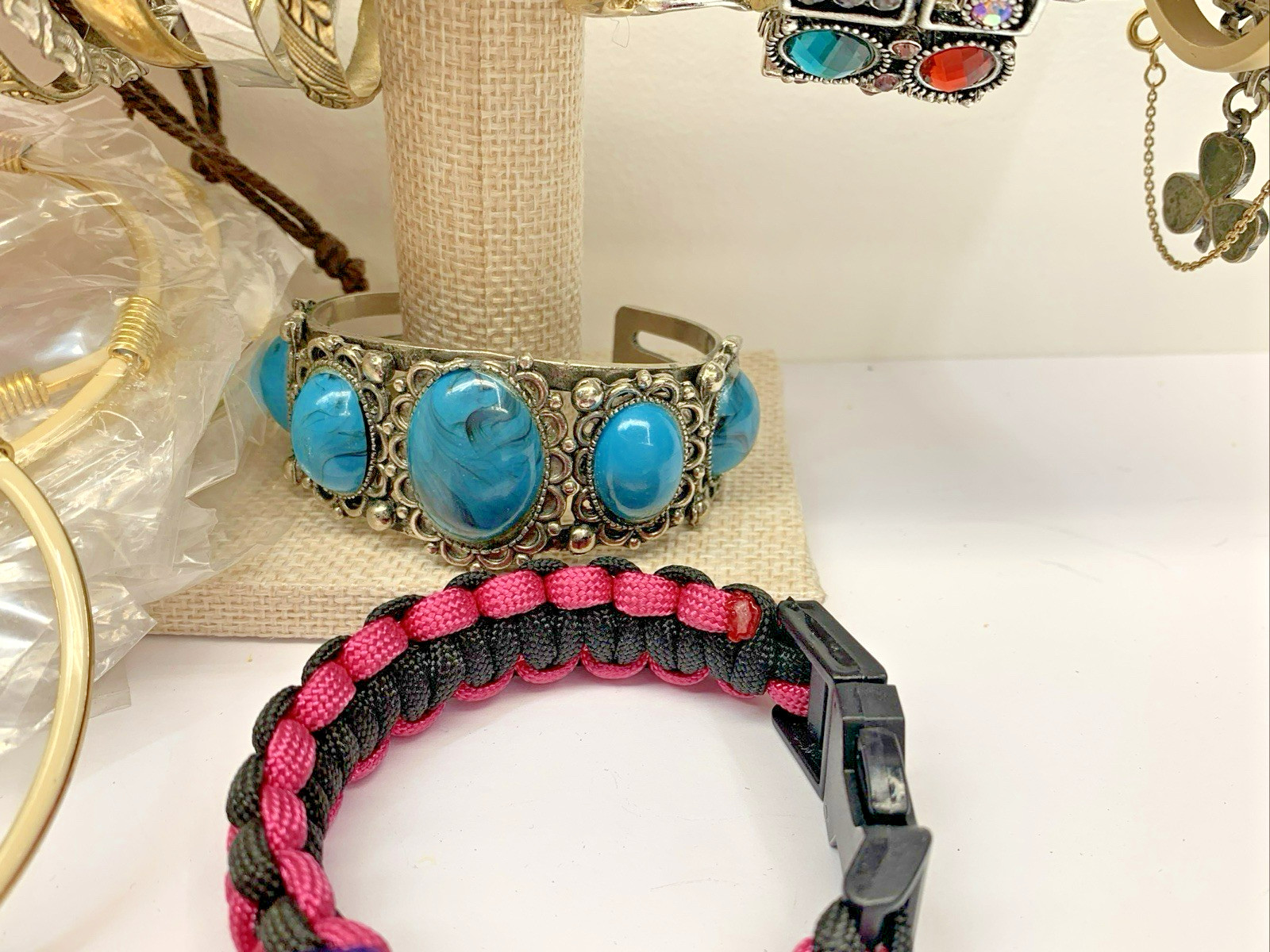 Lot of 70 Bracelets Vintage To Modern Variety of Color Styles Costume Jewelry