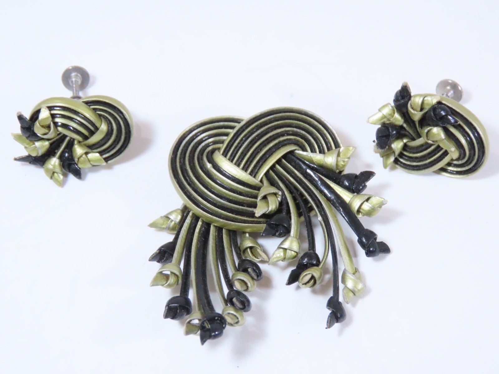 Vintage Brooch Earrings Jewelry Lot Knotted Plastic Abstract D2079