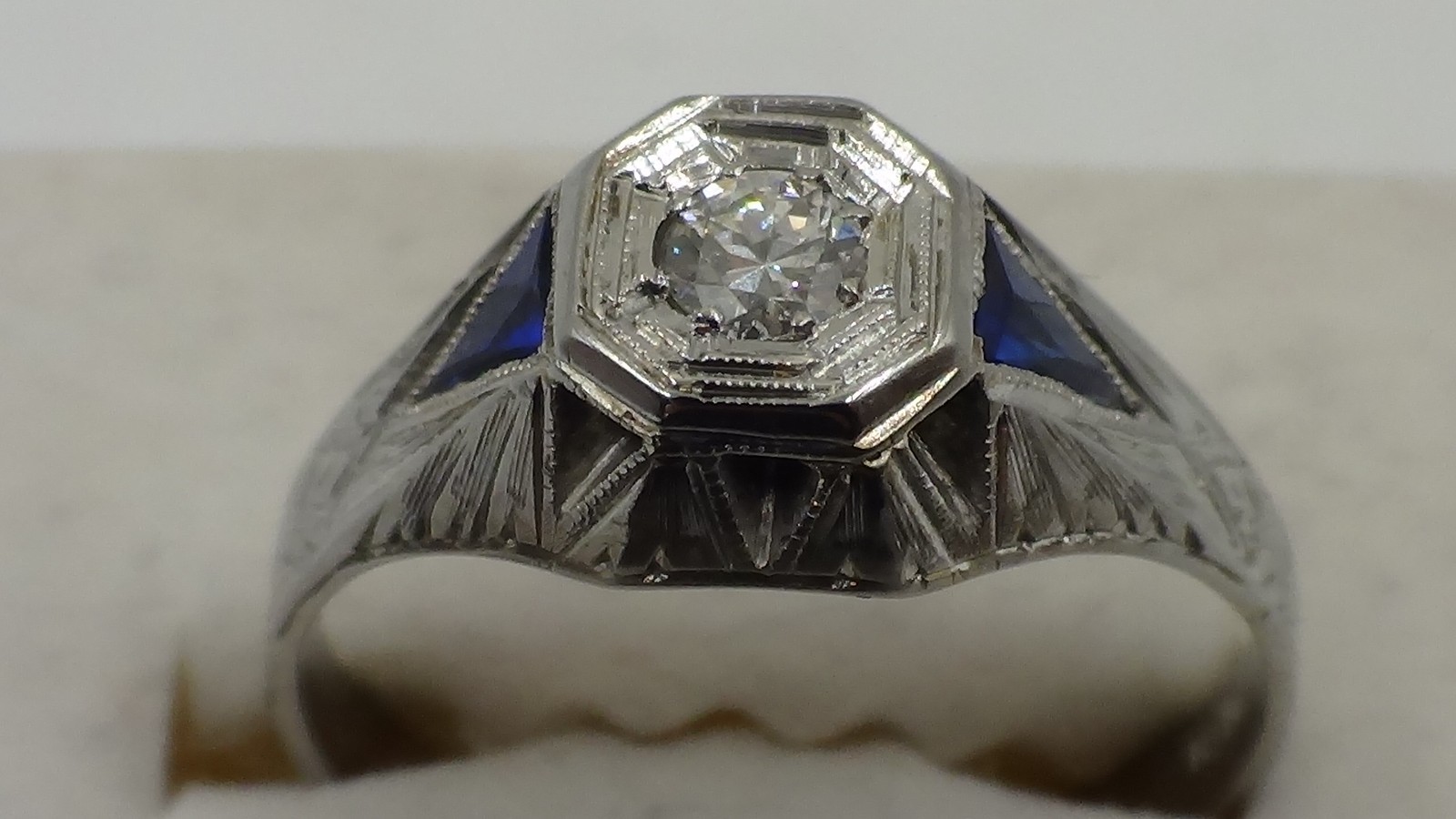 VINTAGE ANTIQUE 18K WHITE GOLD EUROPEAN ROSE CUT DIAMOND & SAPPHIRE RING 3.95 GR