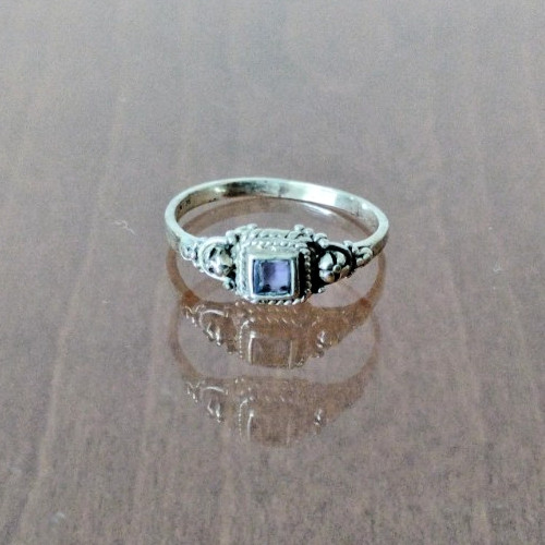 Vintage Estate Sterling Silver & Topaz Ring-Size 4-EXCELLENT CONDITION!