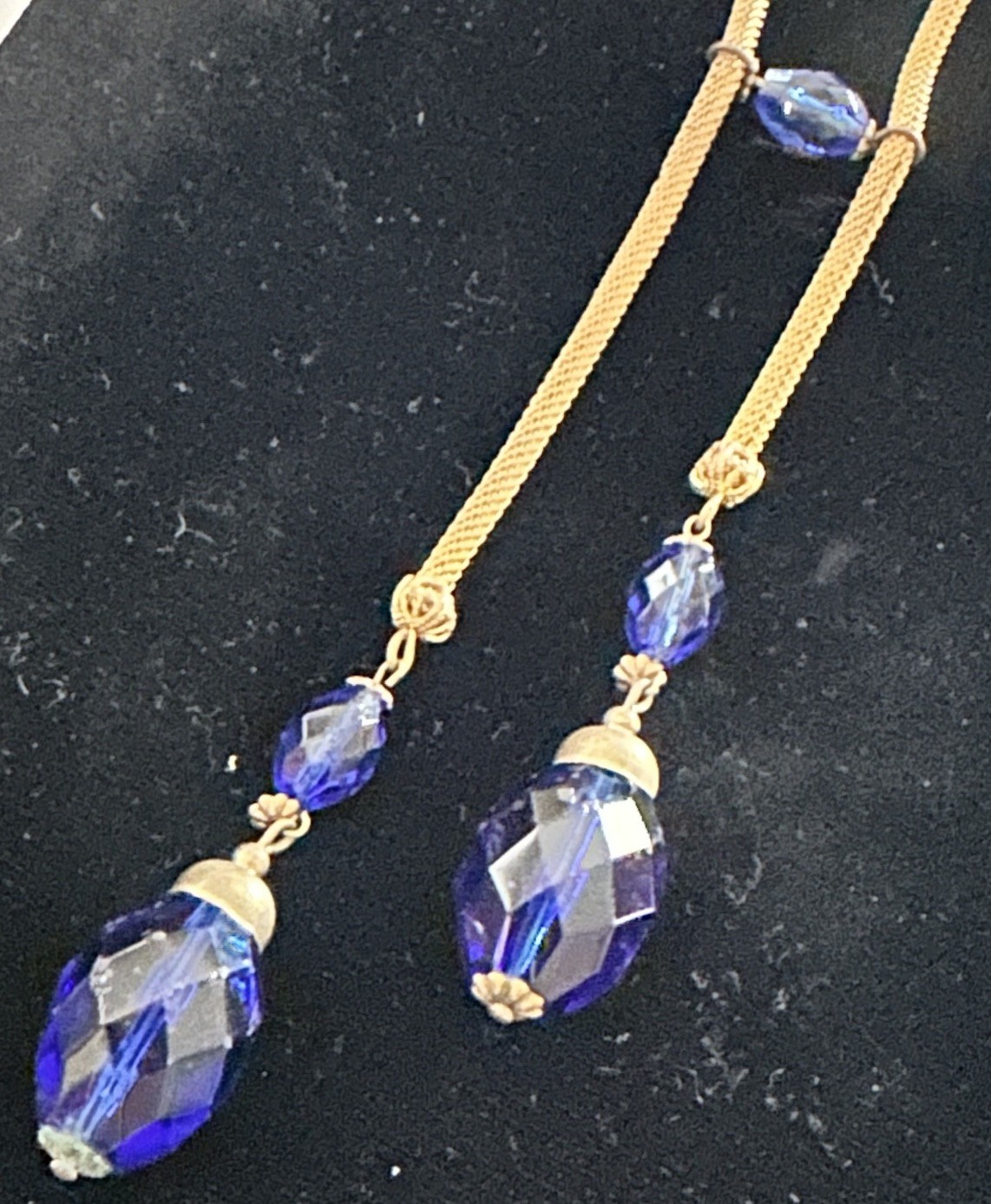 Victorian Vintage Gold Tone Mesh Chain Blue Glass Bead Slide Lariat Necklace