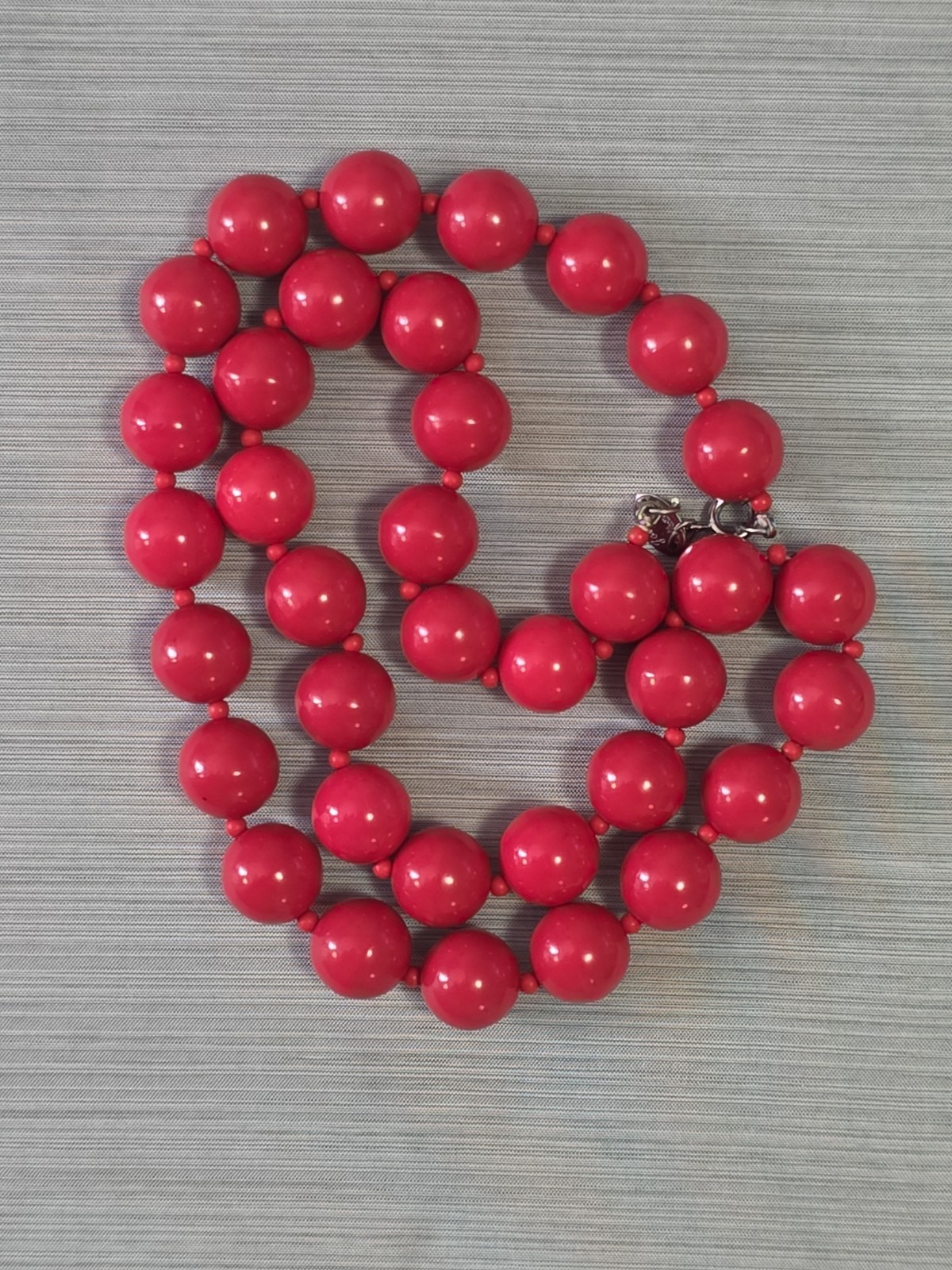 Vintage Joan’s Collectables Signed Necklace Round Red Acrylic Resin Beads Retro