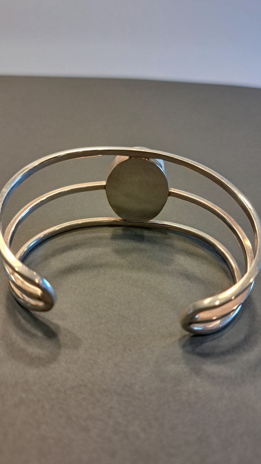 Stunning signed Sterling Silver & Abalone Cuff Bracelet “Mexico .925 ATI,” 30g