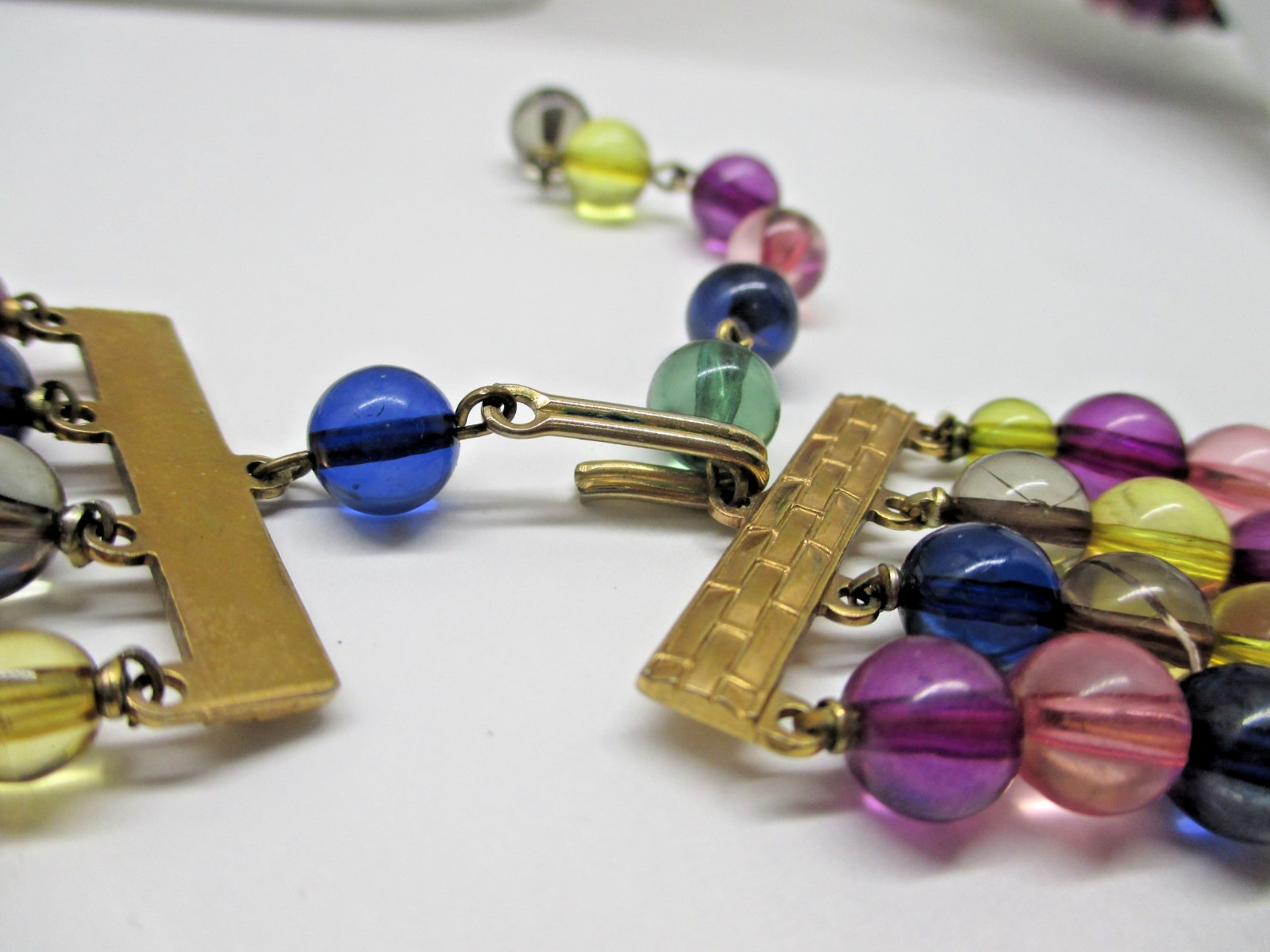 Vintage Multicolor Beaded Necklace and Bracelet Set