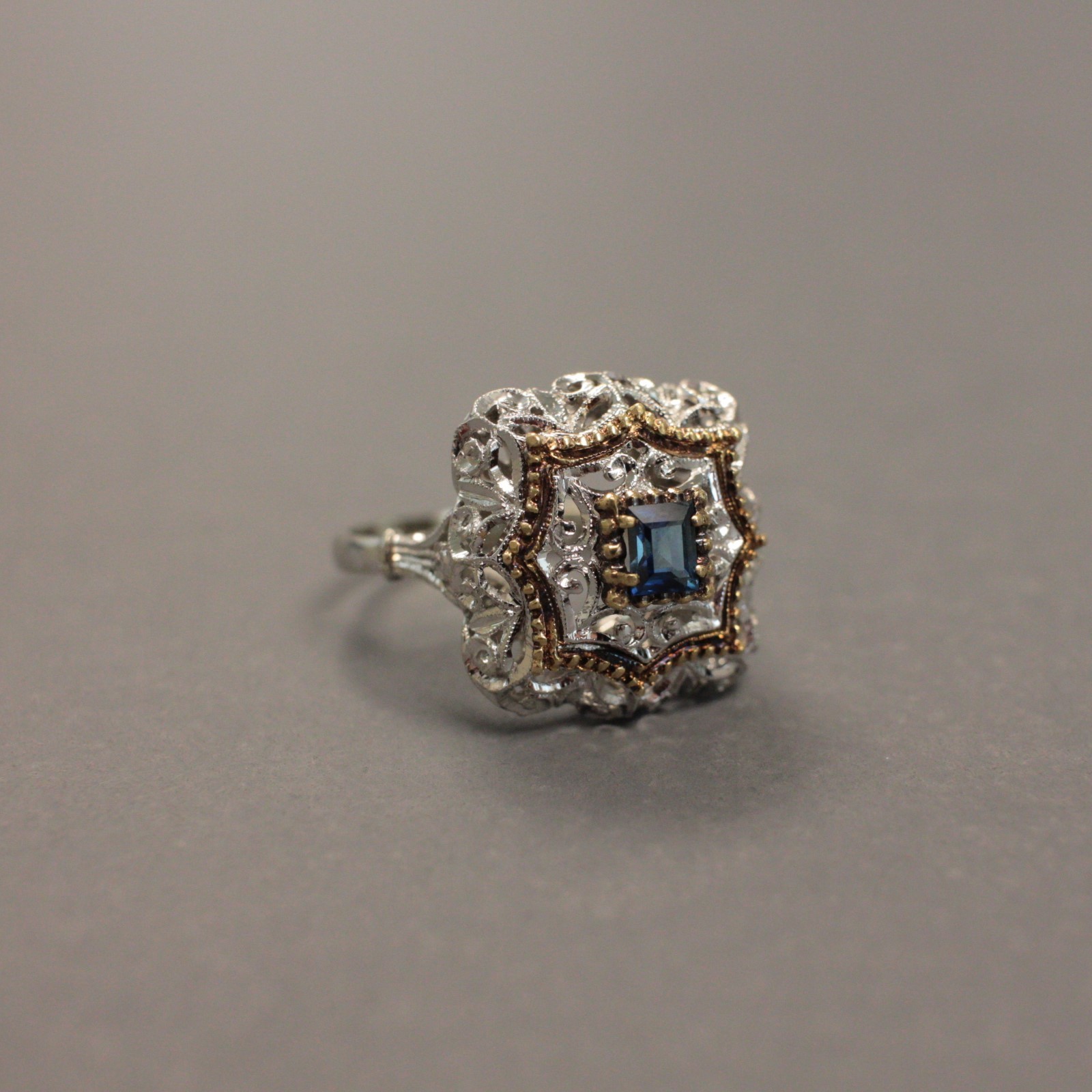 Vintage 18k Gold & Natural Blue Sapphire Filigree Openwork Ring Size 6.75