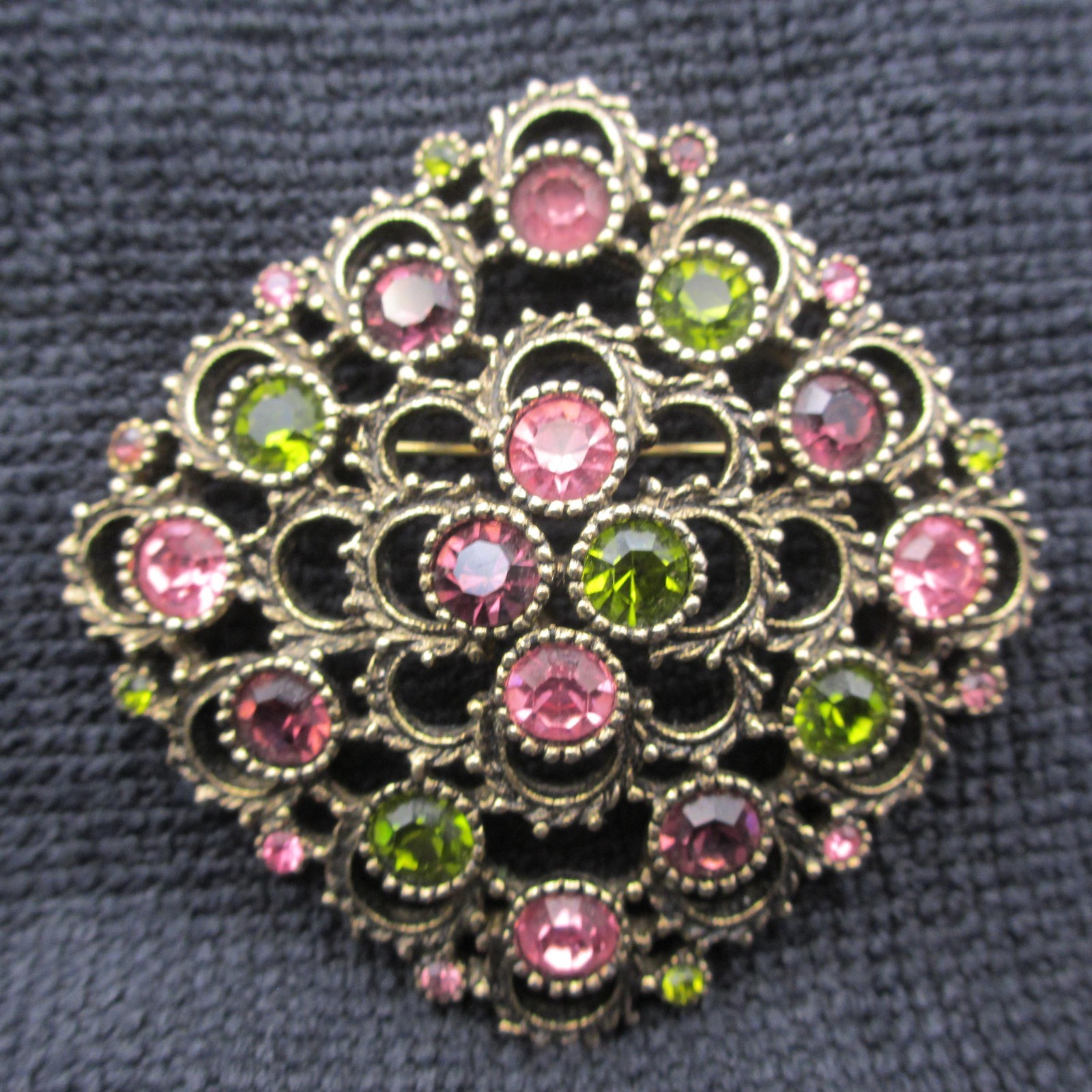 Vintage Sarah Coventry Brooch Rhinestone Filigree Austrian Lites