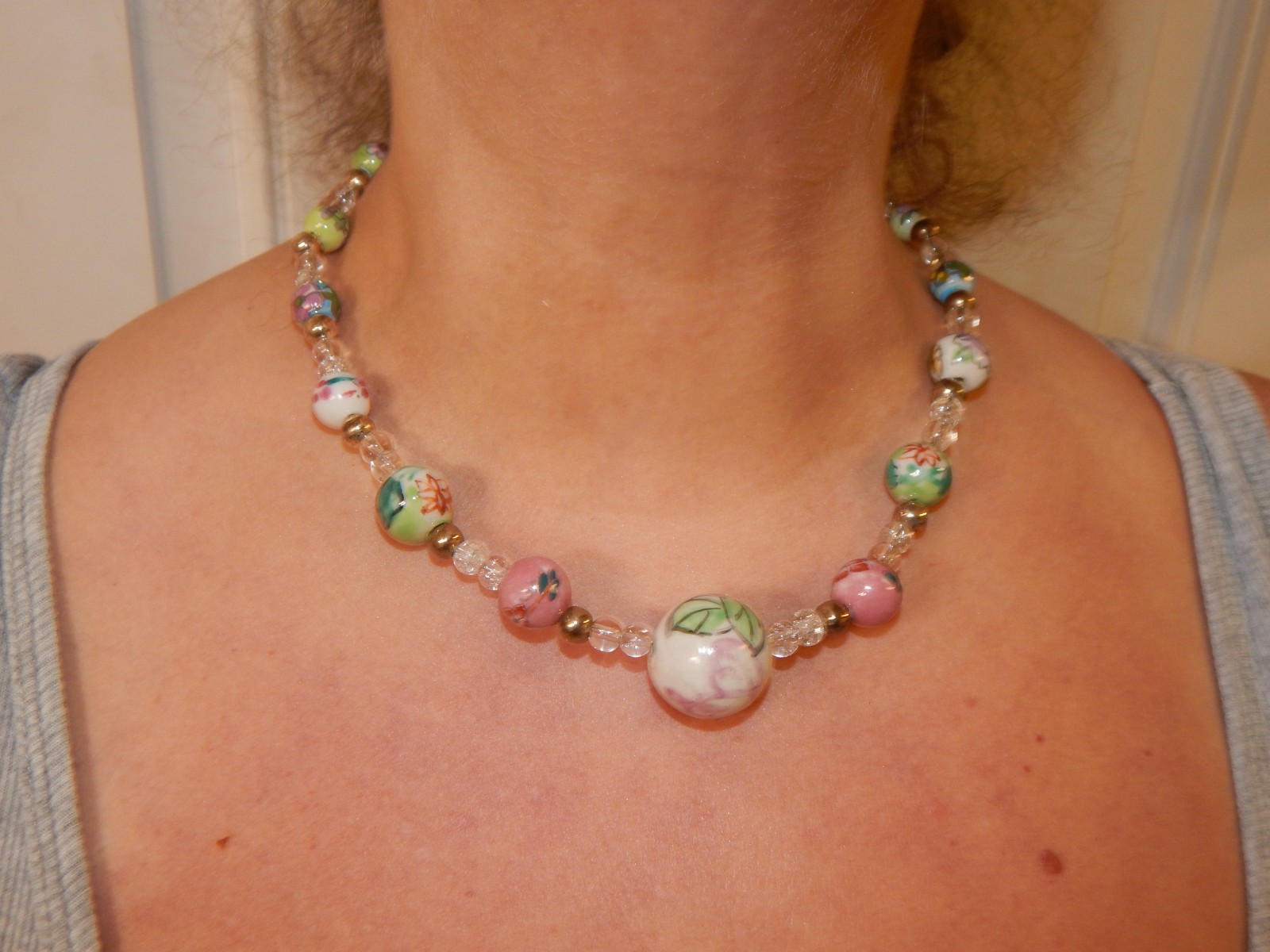 necklace women 19in Painted Porcelain with matching Bracelet (N19)