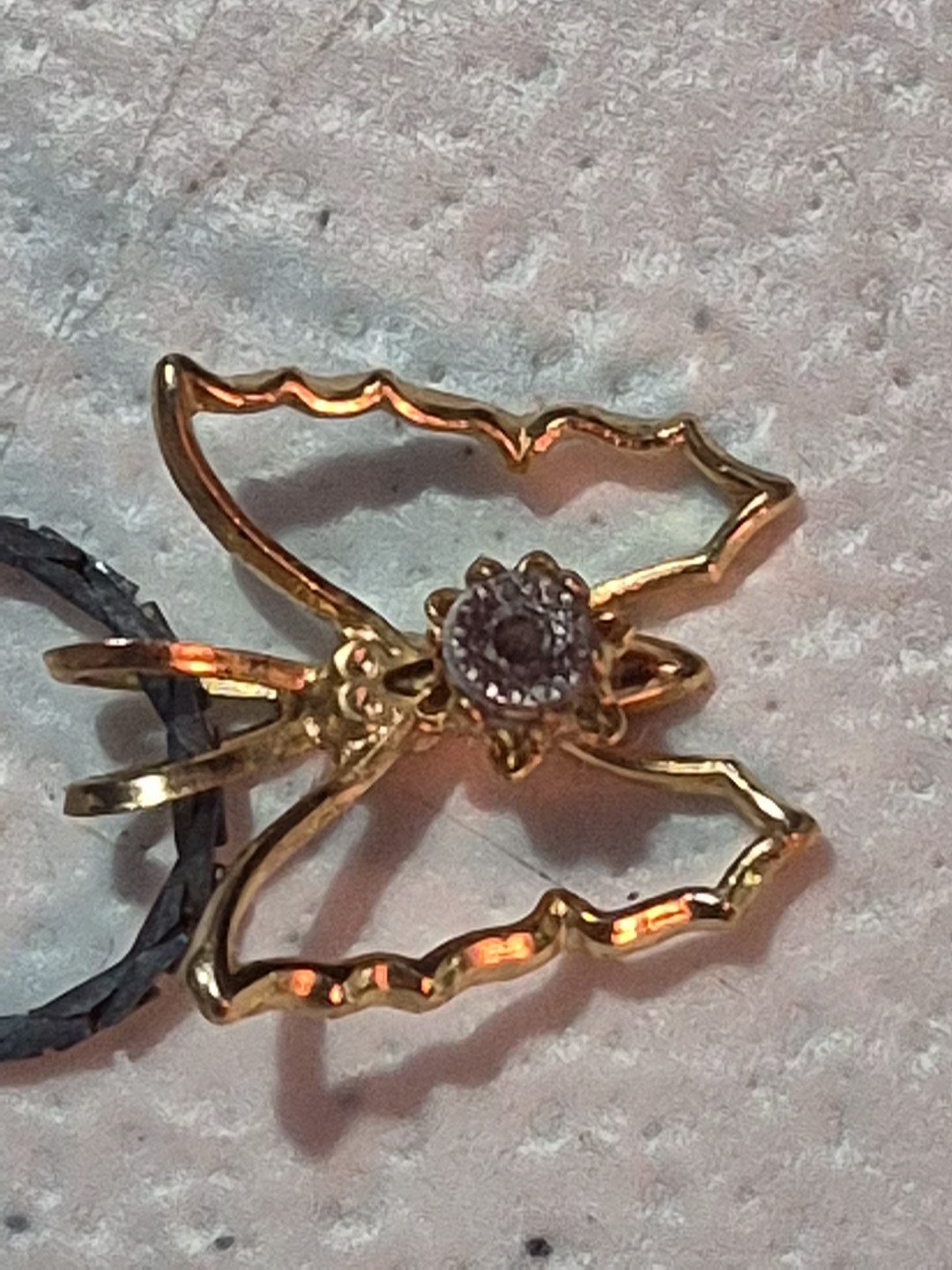 VTG Butterfly Open Work Pendant W/Diamond Chip Goldtone Necklace-*READ*
