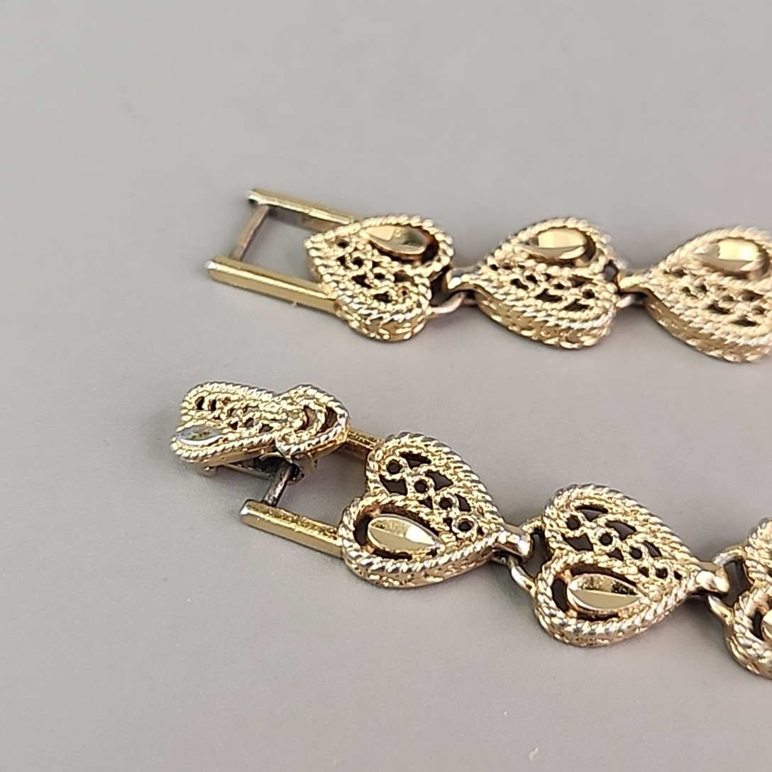 Vintage Heart Chain Bracelet Filigree Openwork 1cm Gold Tone 6.5″