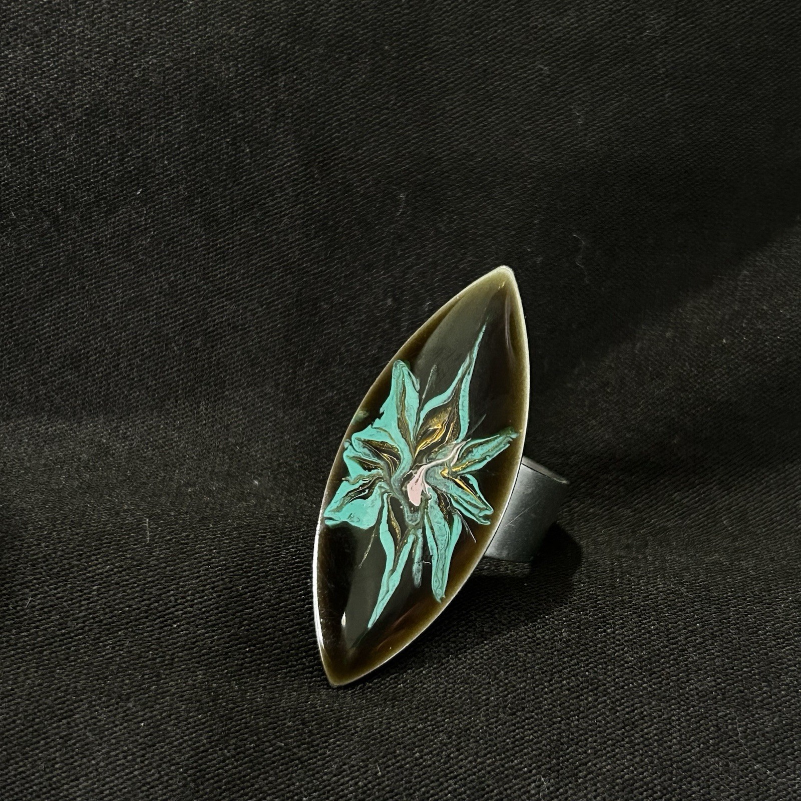 Vintage Elongated Silver Tone Ring Size 7.25 Adjustable