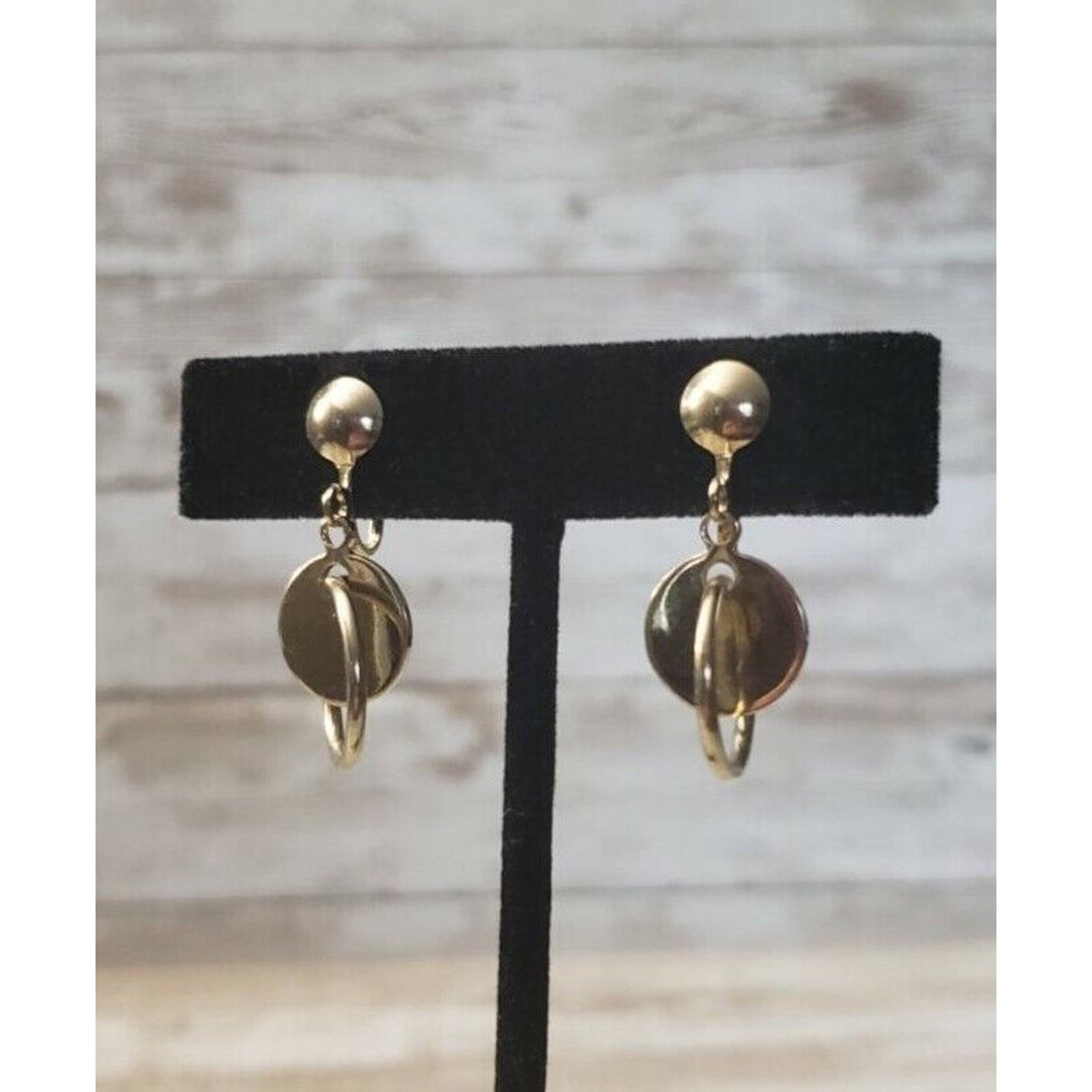Vintage Screw On Earrings – Gold Tone Circle & Ring Dangle