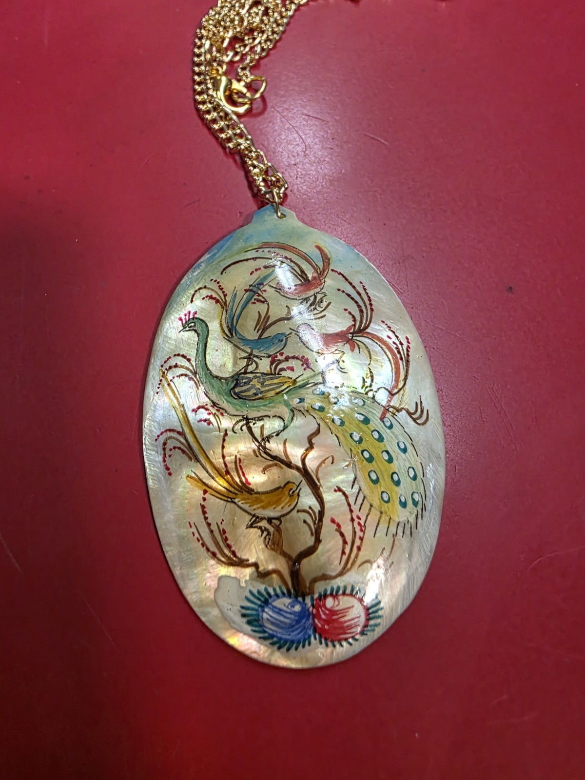 PERSIANANTIQUE BIRDS AND PAVO MINIATURE MOTHER OF PEARL PENDANT NECKLACE