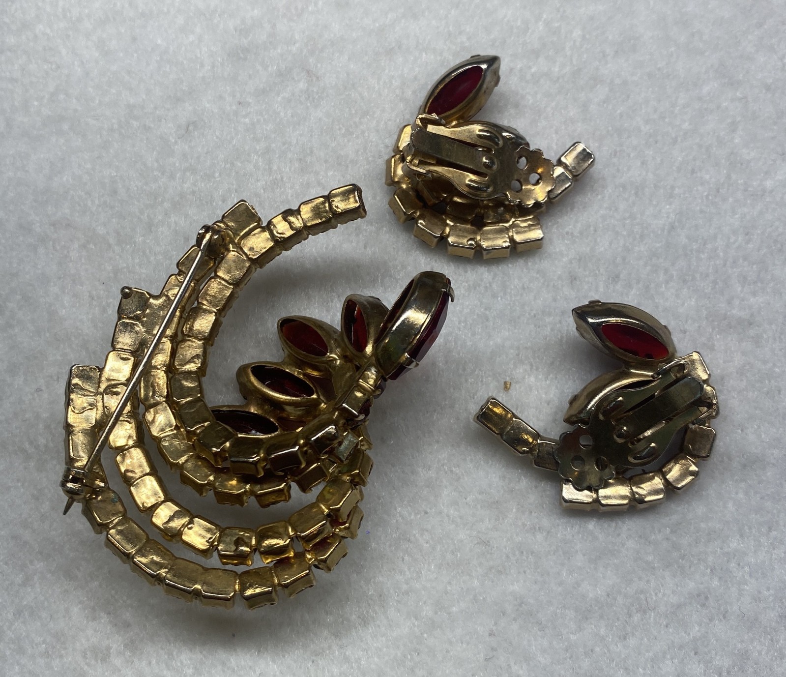 Vintage Red, Pink & Clear AB Rhinestone Brooch & Earrings in Gold Tone Setting