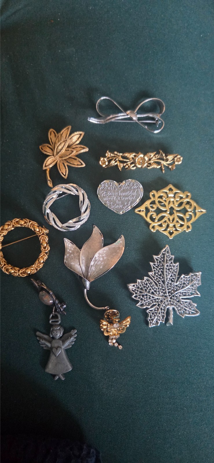 jewelry lots unsearched some in packages some not.