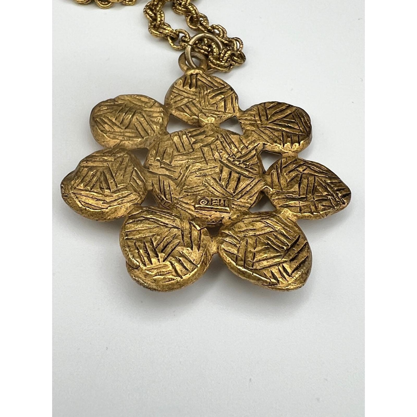 Vtg Eivind Hillestad EH Norway Gold Tone Spiral Flower Pendant Necklace 38″