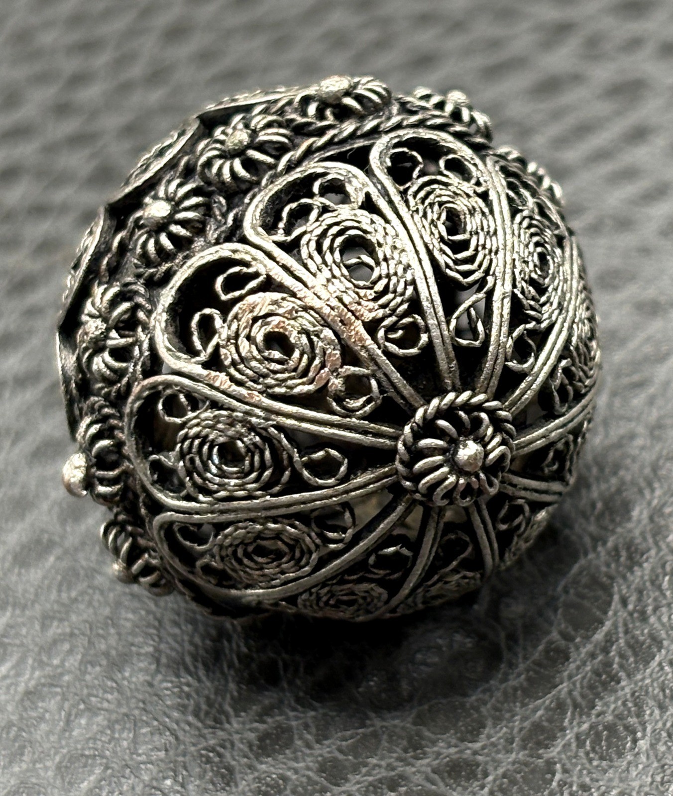 Vintage Large Sterling Silver Filigree Ball Sphere Orb Pendant Ornament 1.25”