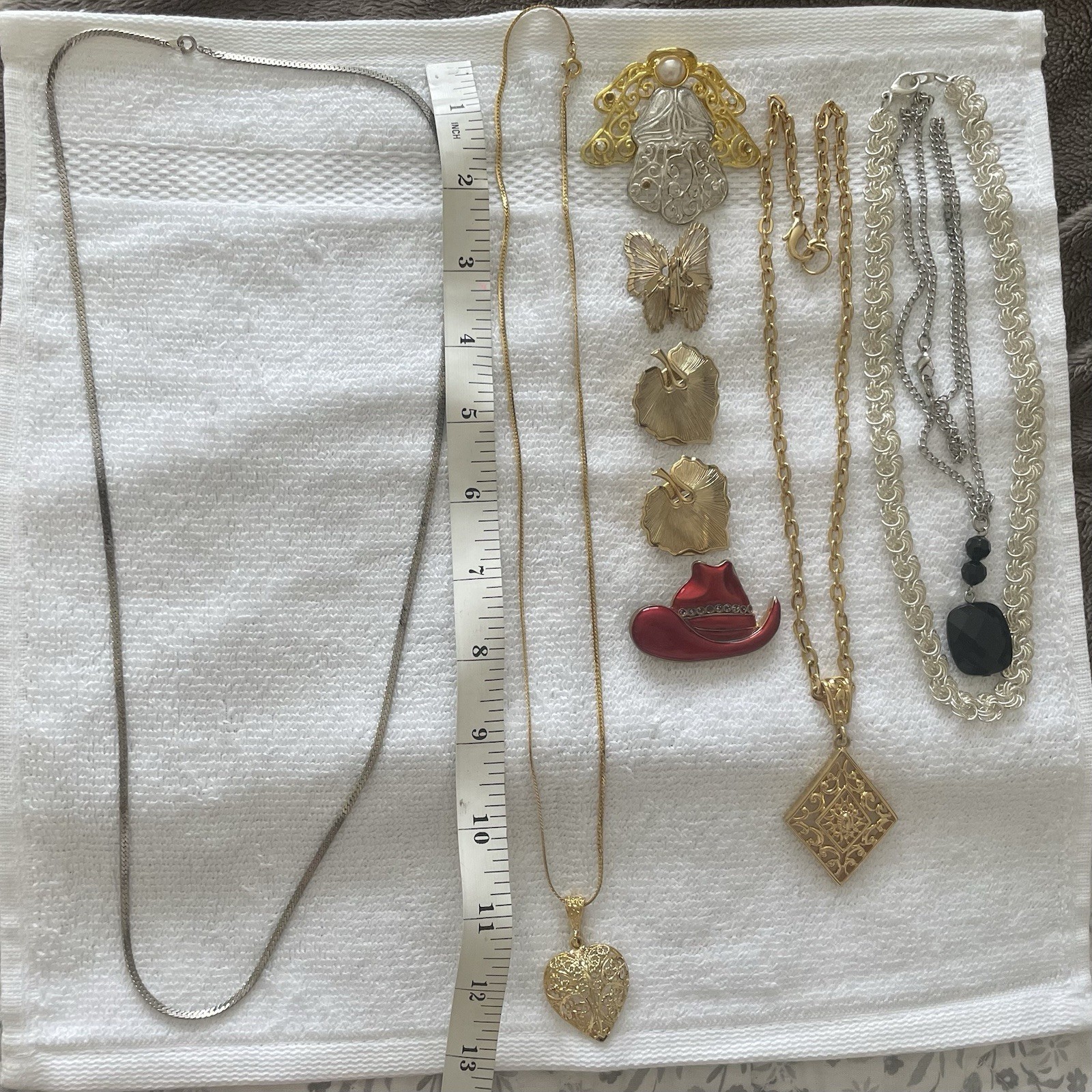 17pc Vintage Jewelry & Pin Lot Rhinestone Crystal Beads Gold-Silver Color Metal