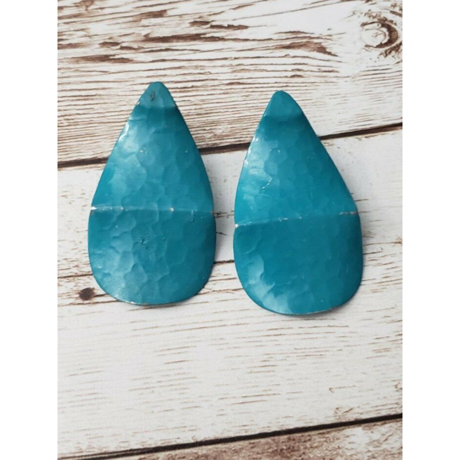 Vintage Stud Earrings For Pierced Ears – Blue Hammered Design