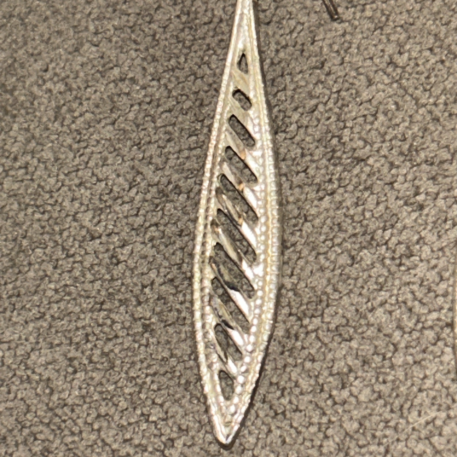 Vtg Sterling Silver Artisan Made Elongated Teardrop Openwork Dangle Earrings