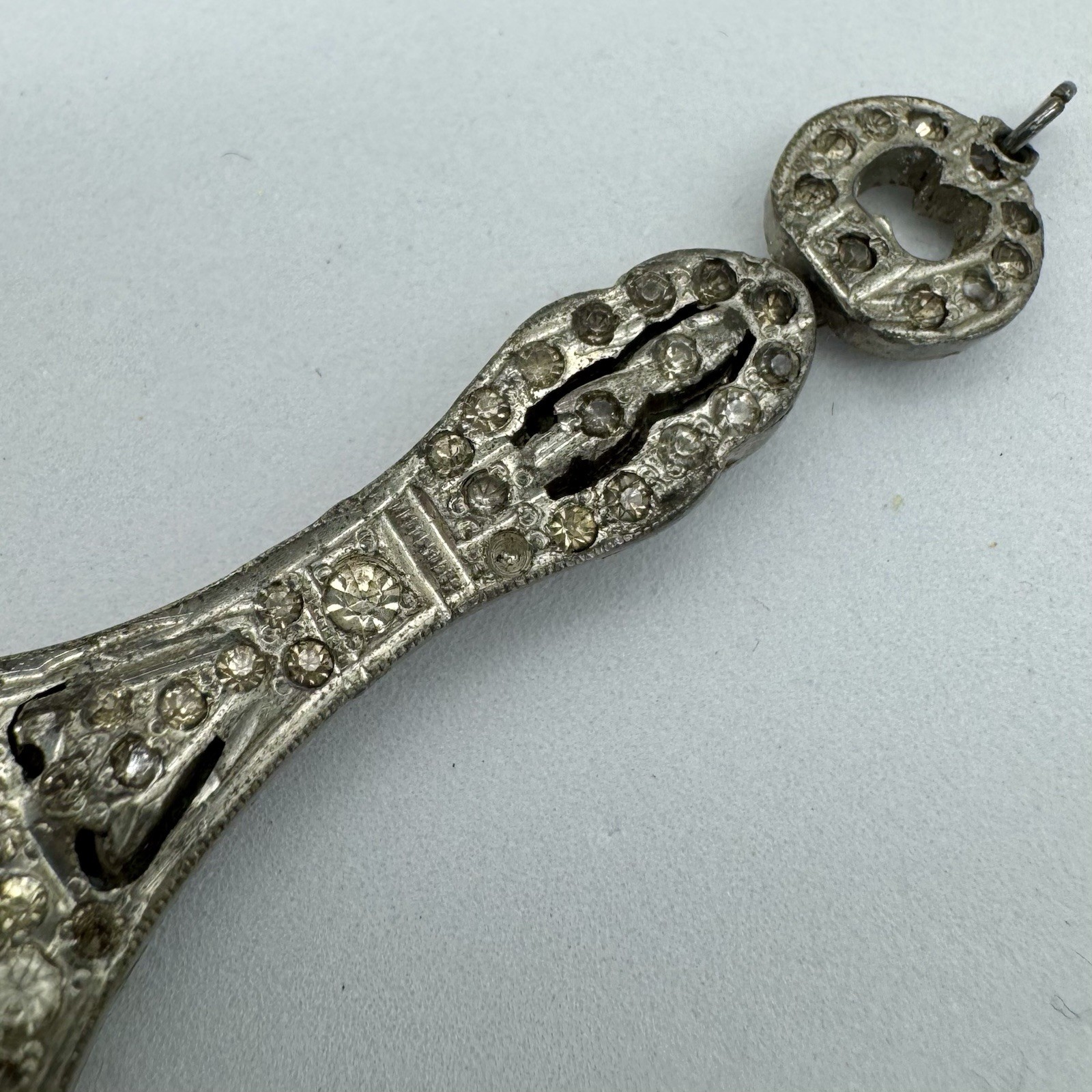 VTG Art Deco Crystal Rhinestone Pot Metal Elongated Amulet Pendant 3” AS IS