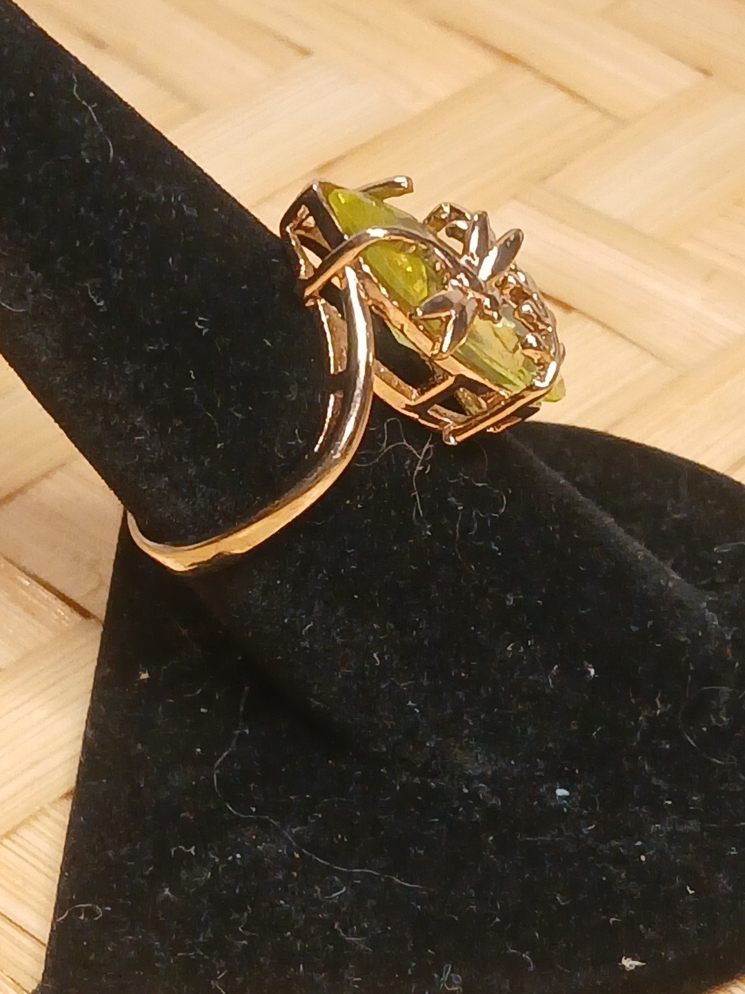 Vintage 925 Gold Vermeil Dragonfly Ring With Green Glass Marquise Stone