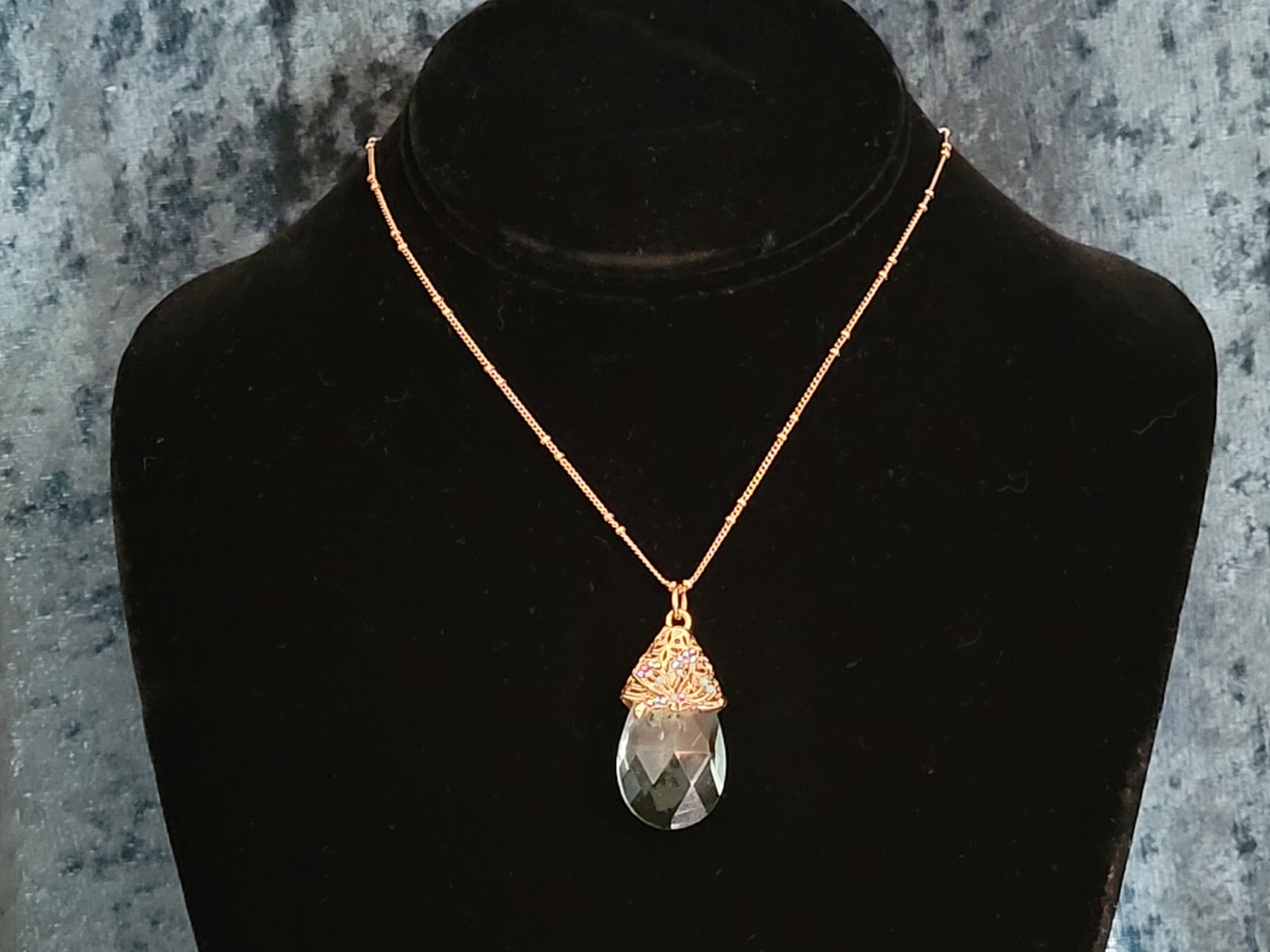 AMARO ~ Charming Gold Tone Butterfly & Crystal Drop Pendant Necklace