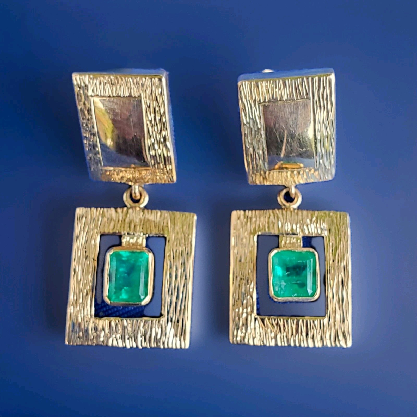 Original EARTH MINED EMERALD Deco Design Earrings Vintage Style Dangles 14K GOLD