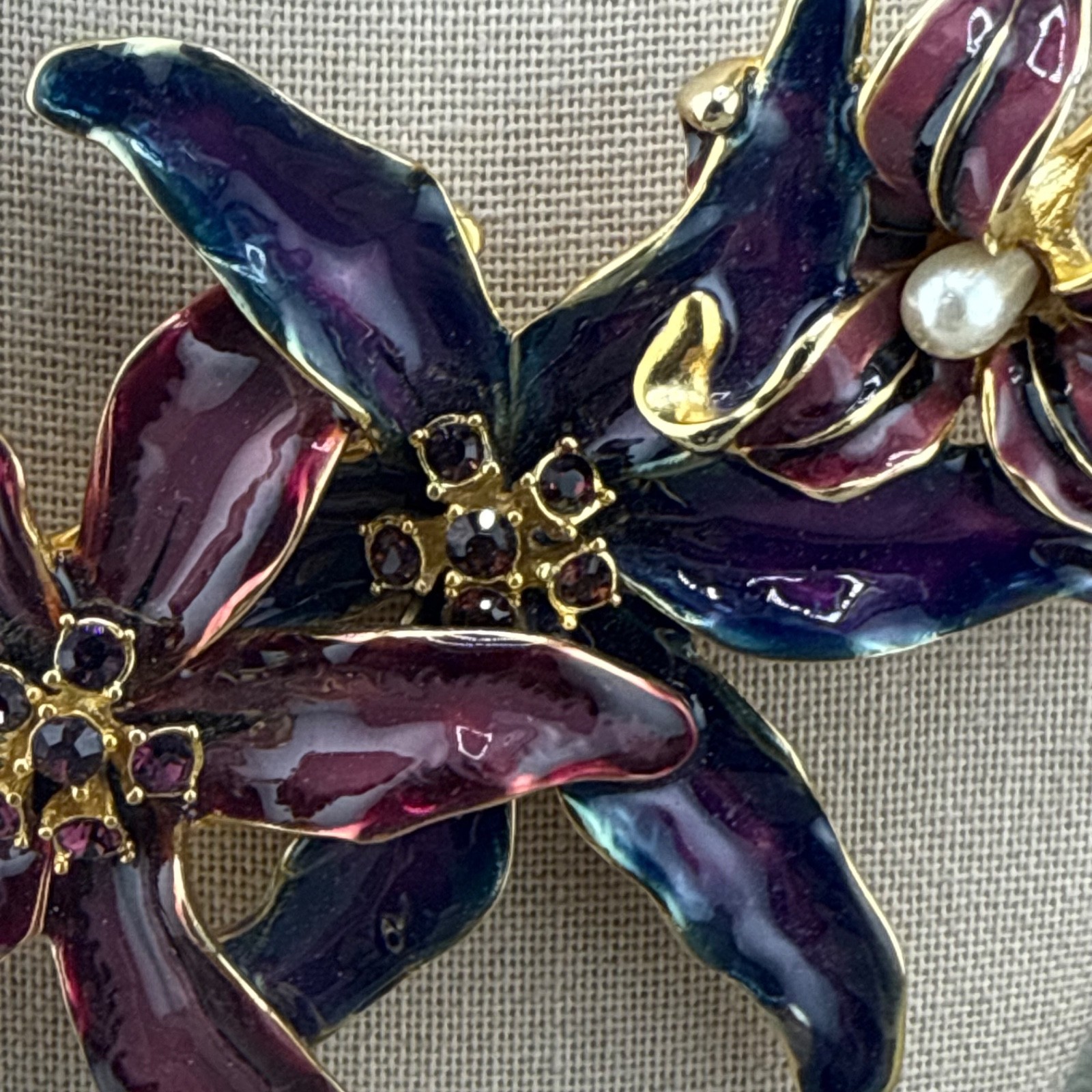 Vintage Kenneth Lane Statement Necklace Gold Tone Purple Lily Flower KJL 16”