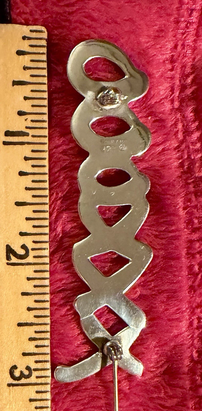 Sterling Silver 925 💋 Kisses & Hugs ~ X’s & O’s Pin Brooch