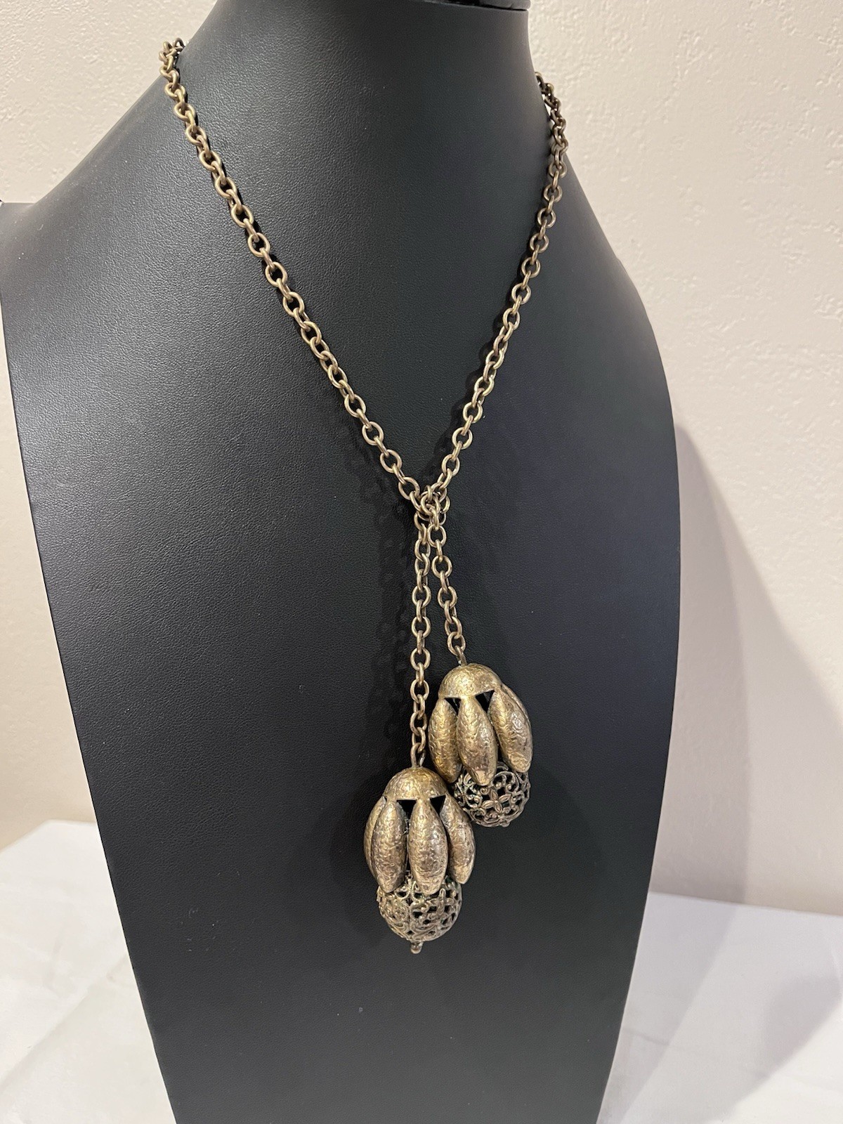 Joseff Of Hollywood Rare Lariat Acorns Necklace Russian Gold Finish Book Piece