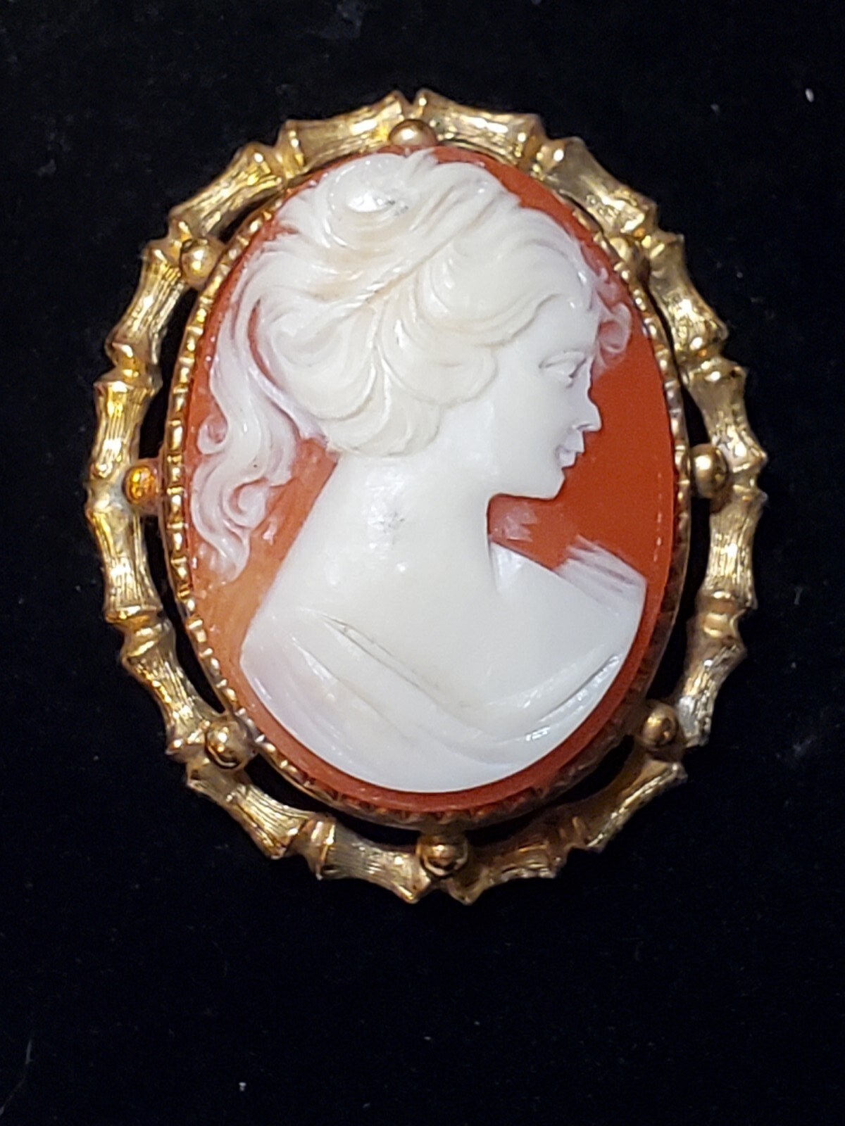 Vintage Brooch Pin Raised Cameo Costume Jewelry Gold Tone Girl With Ponytail